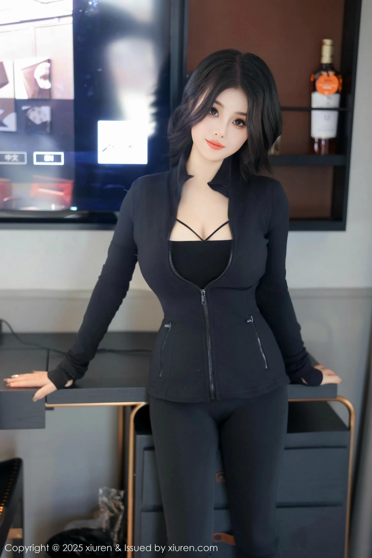 [XiuRen秀人网] 2025.01.02 No.9694 M0nica 新人美腿 [79P] NO.4