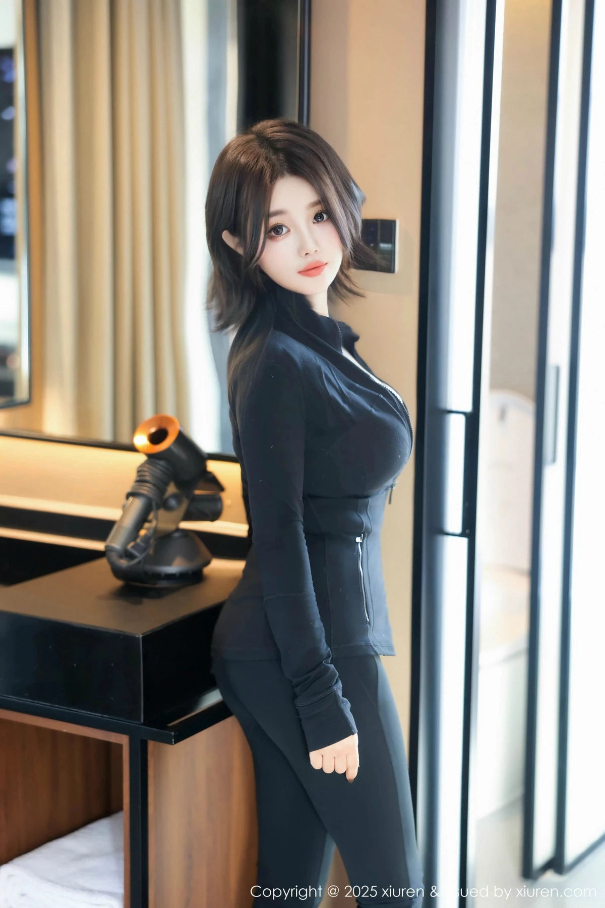 [XiuRen秀人网] 2025.01.02 No.9694 M0nica 新人美腿 [79P] NO.3