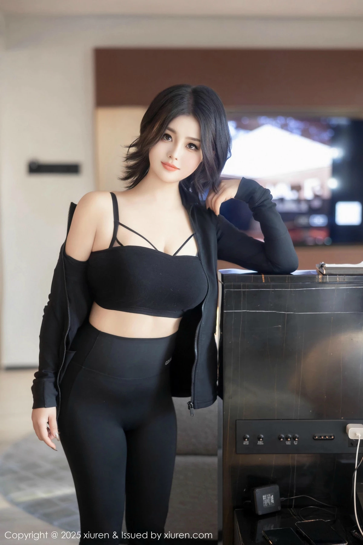 [XiuRen秀人网] 2025.01.02 No.9694 M0nica 新人美腿 [79P] NO.10