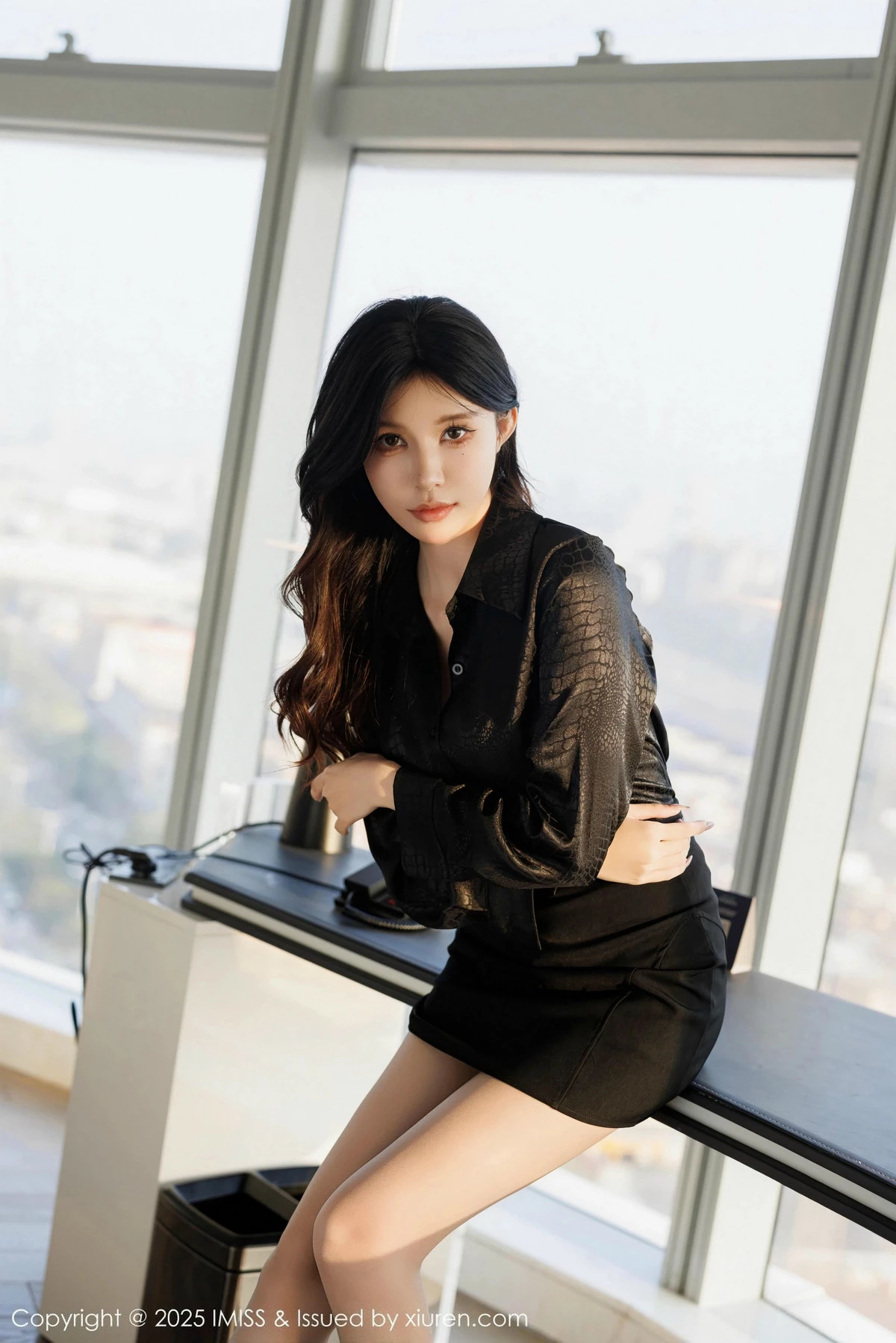 [IMISS爱蜜社] 2025.01.06 VOL.781 泥鳅鳅 美腿妩媚 [75P] NO.8