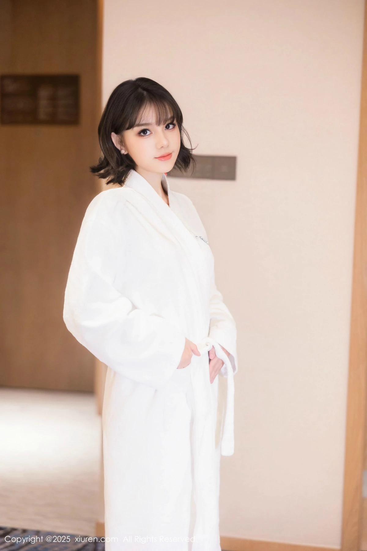 [XiuRen秀人网] 2025.01.06 No.9713 黎苏苏 黑丝美腿 [78P] NO.1