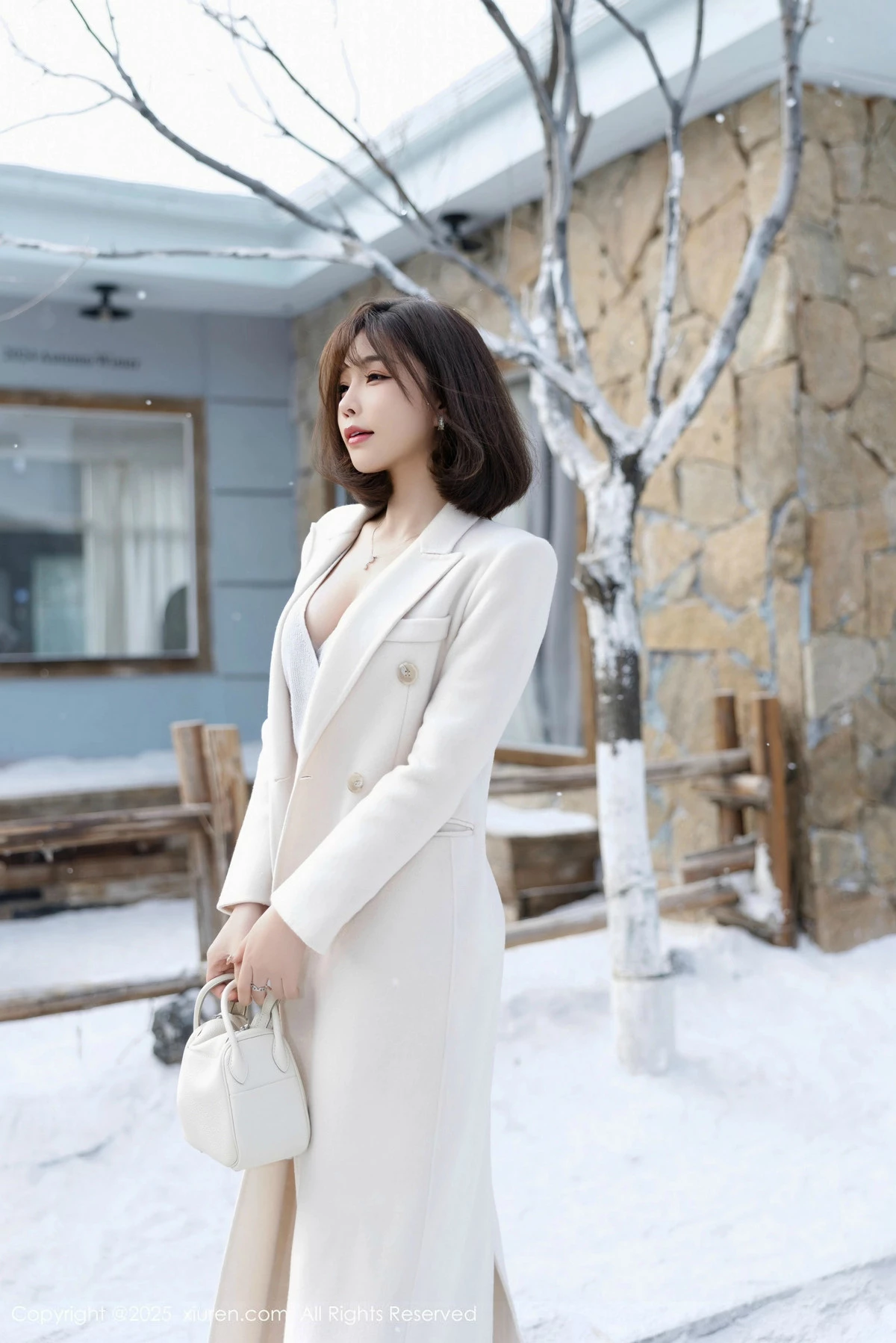 [XiuRen秀人网] 2025.01.09 No.9734 徐莉芝Booty 丝袜美腿 [100P] NO.8