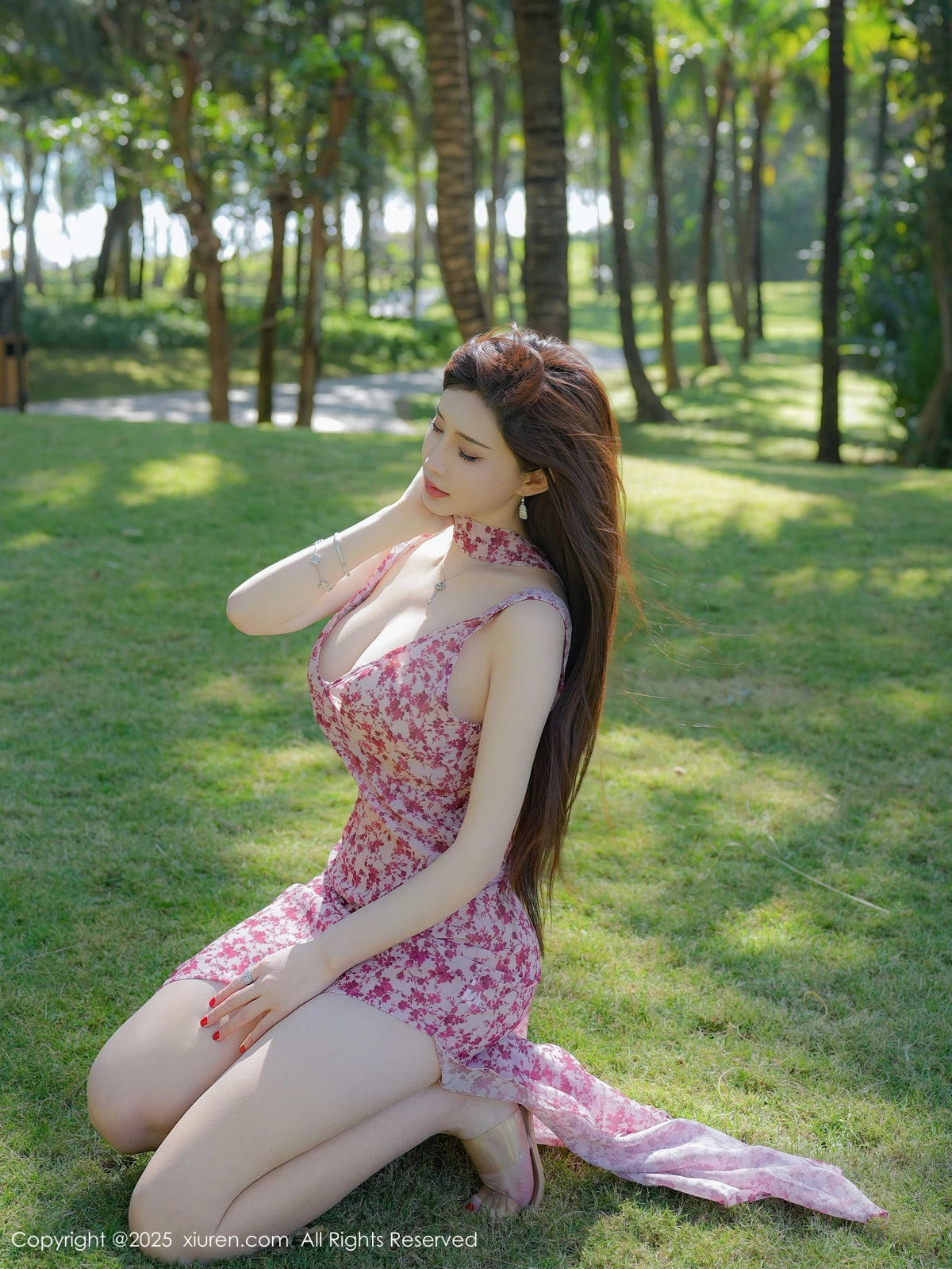 [XiuRen秀人网] 2025.01.10 No.9736 Carol周妍希X 丝袜美腿 [75P] NO.2