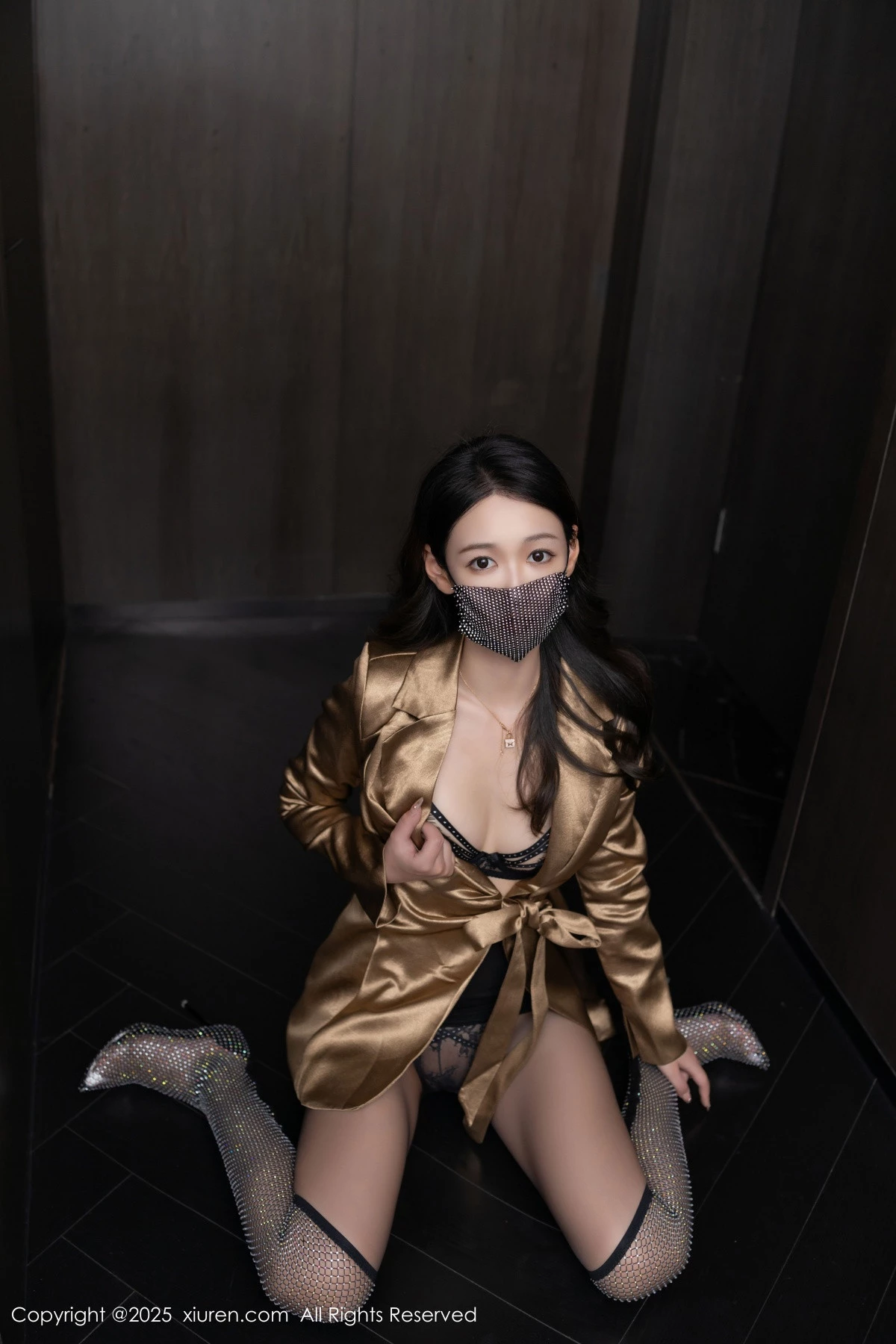 [XiuRen秀人网] 2025.01.13 No.9751 唐安琪 黑丝美腿 [80P] NO.8