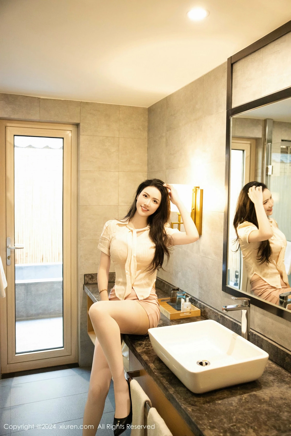 [XiuRen秀人网] 2024.12.24 No.9646 方子萱 美腿丝袜 [85P] NO.6