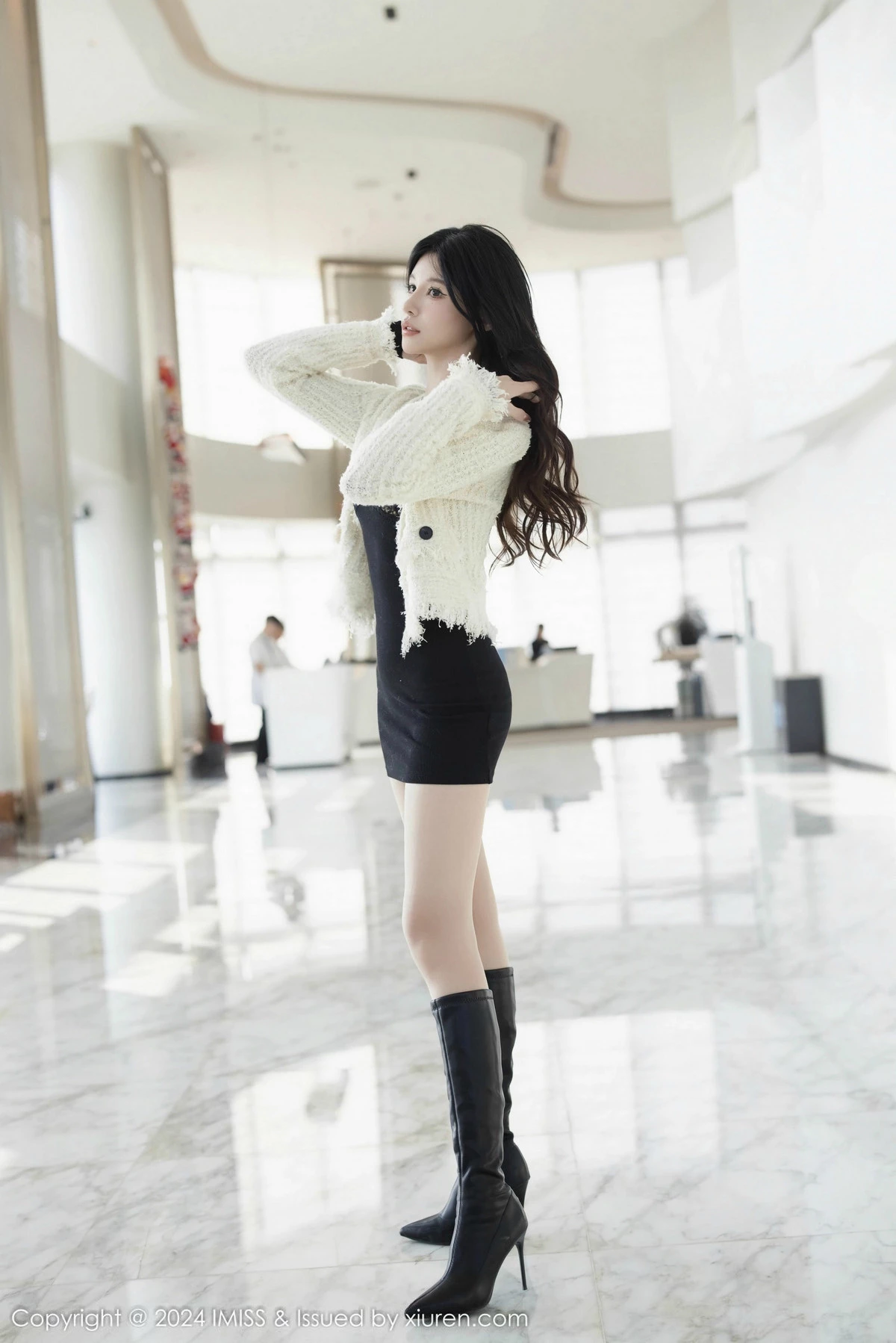 [IMISS爱蜜社] 2024.12.25 VOL.780 泥鳅鳅 丰腴美臀 [51P] NO.9