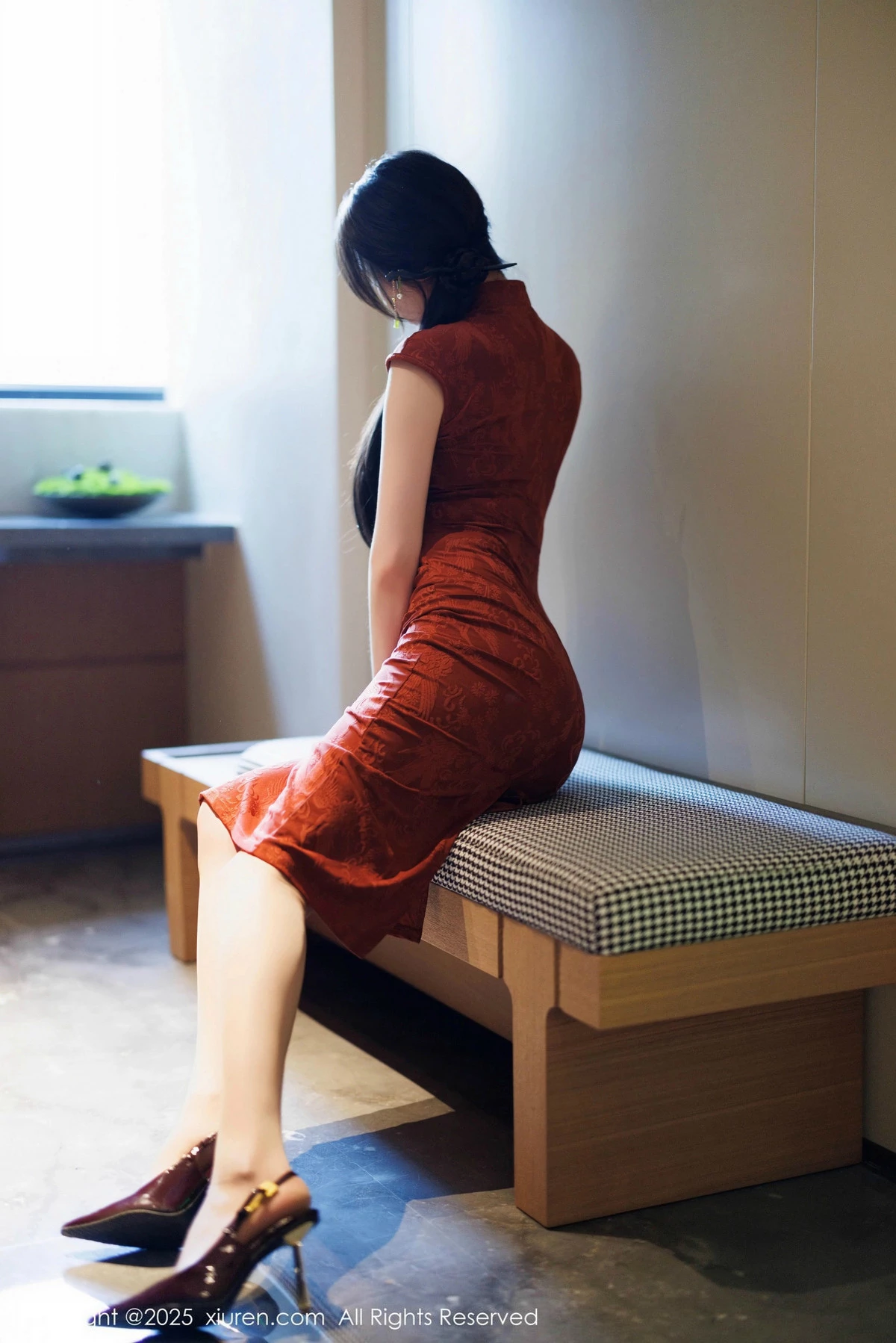 [XiuRen秀人网] 2025.01.24 No.9812 梦心玥 旗袍美腿 [91P] NO.12