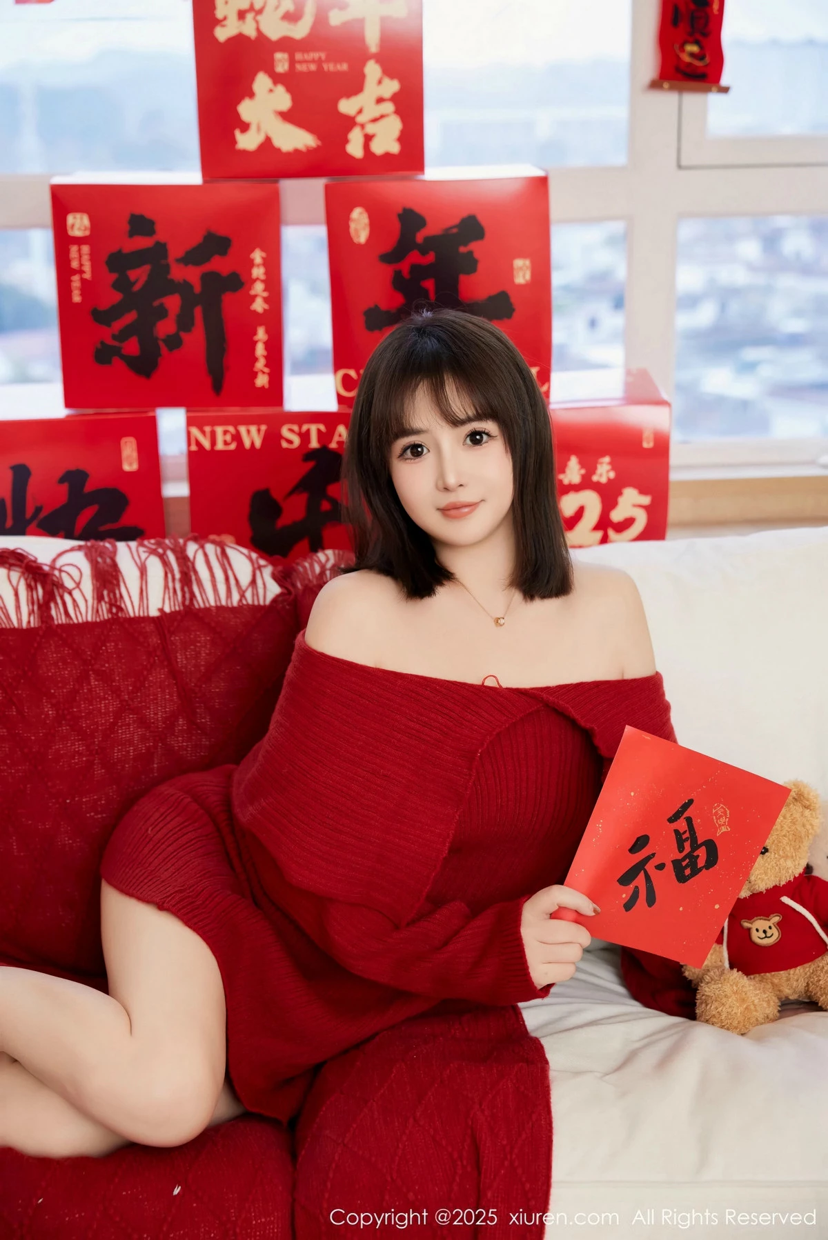 [XiuRen秀人网] 2025.01.25 No.9818 养乐多Doll 新年主题 [66P] NO.12