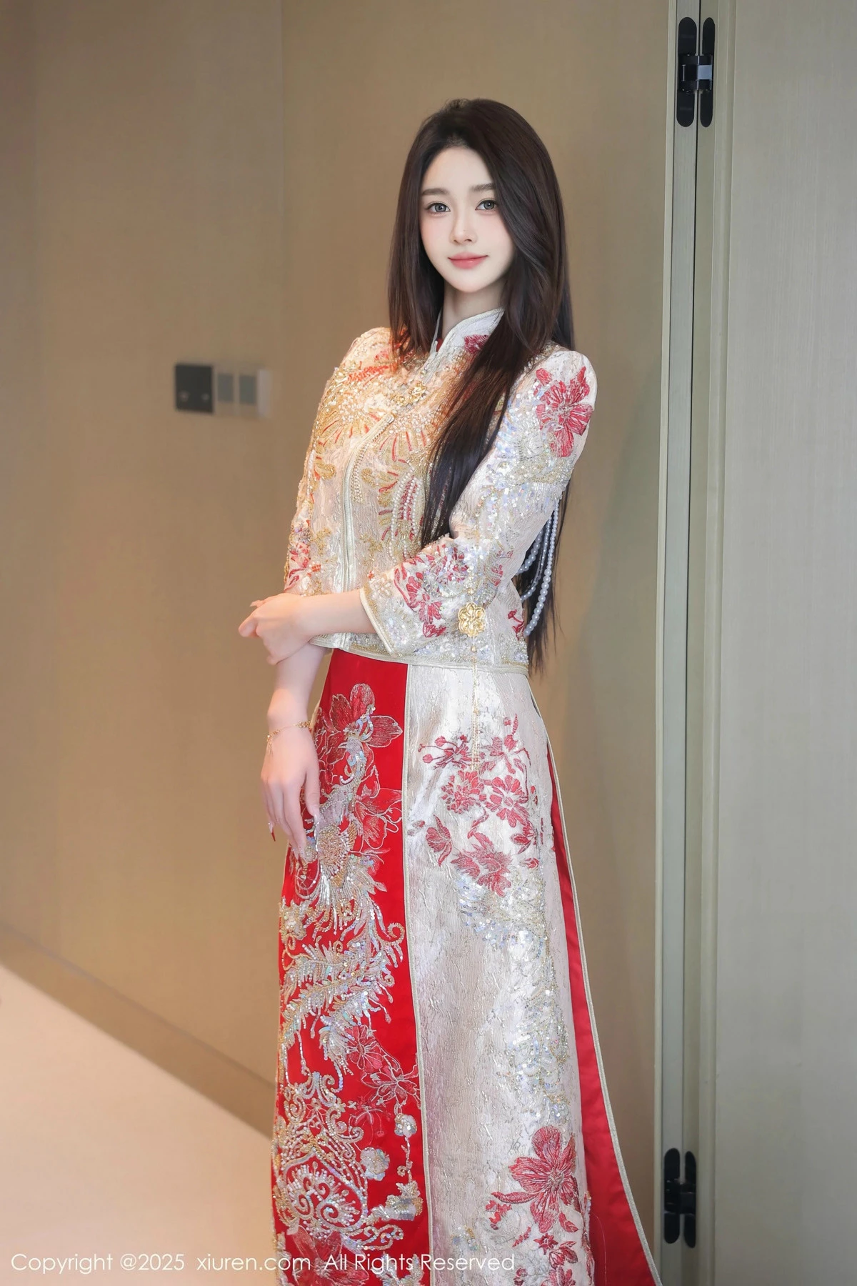 [XiuRen秀人网] 2025.01.26 No.9833 Candy糖糖 妩媚美腿 [88P] NO.2