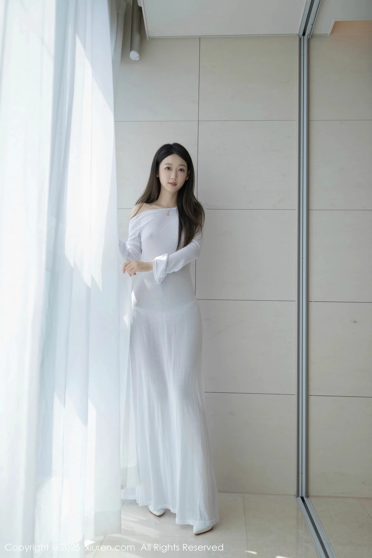 [XiuRen秀人网] 2025.02.05 No.9840 唐安琪 长裙美腿 [84P] NO.3