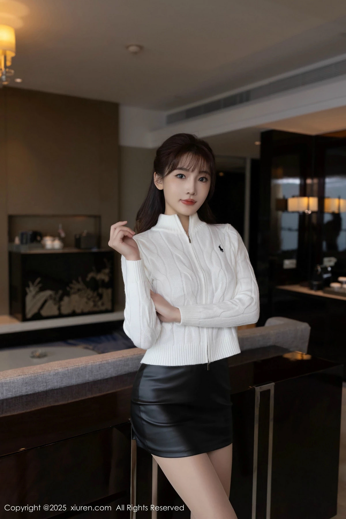 [XiuRen秀人网] 2025.02.07 No.9852 陆萱萱 丝袜美腿 [81P] NO.2