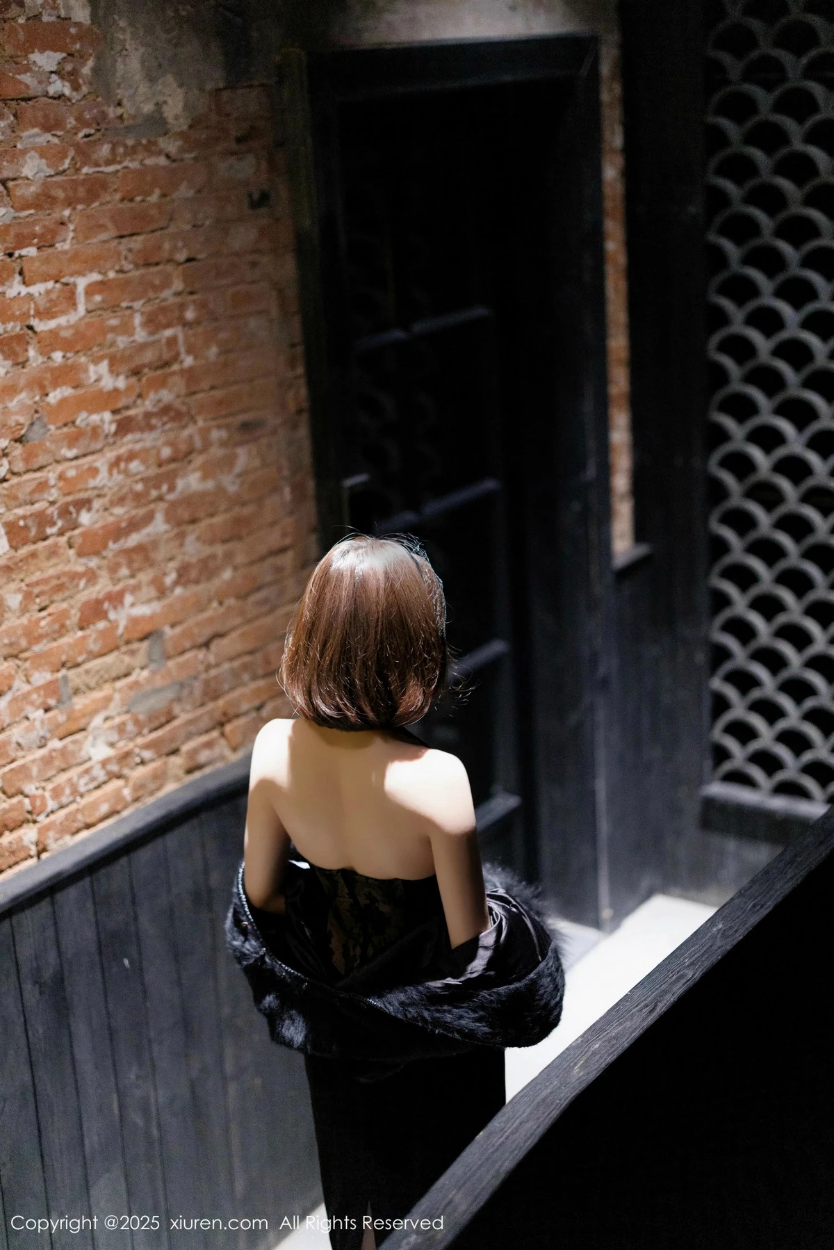 [XiuRen秀人网] 2025.02.13 No.9880 徐莉芝Booty 黑丝美腿 [85P] NO.10