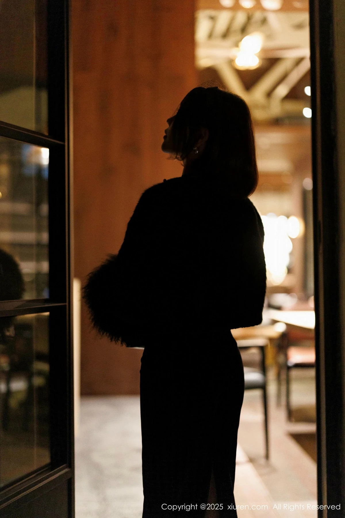 [XiuRen秀人网] 2025.02.13 No.9880 徐莉芝Booty 黑丝美腿 [85P] NO.1