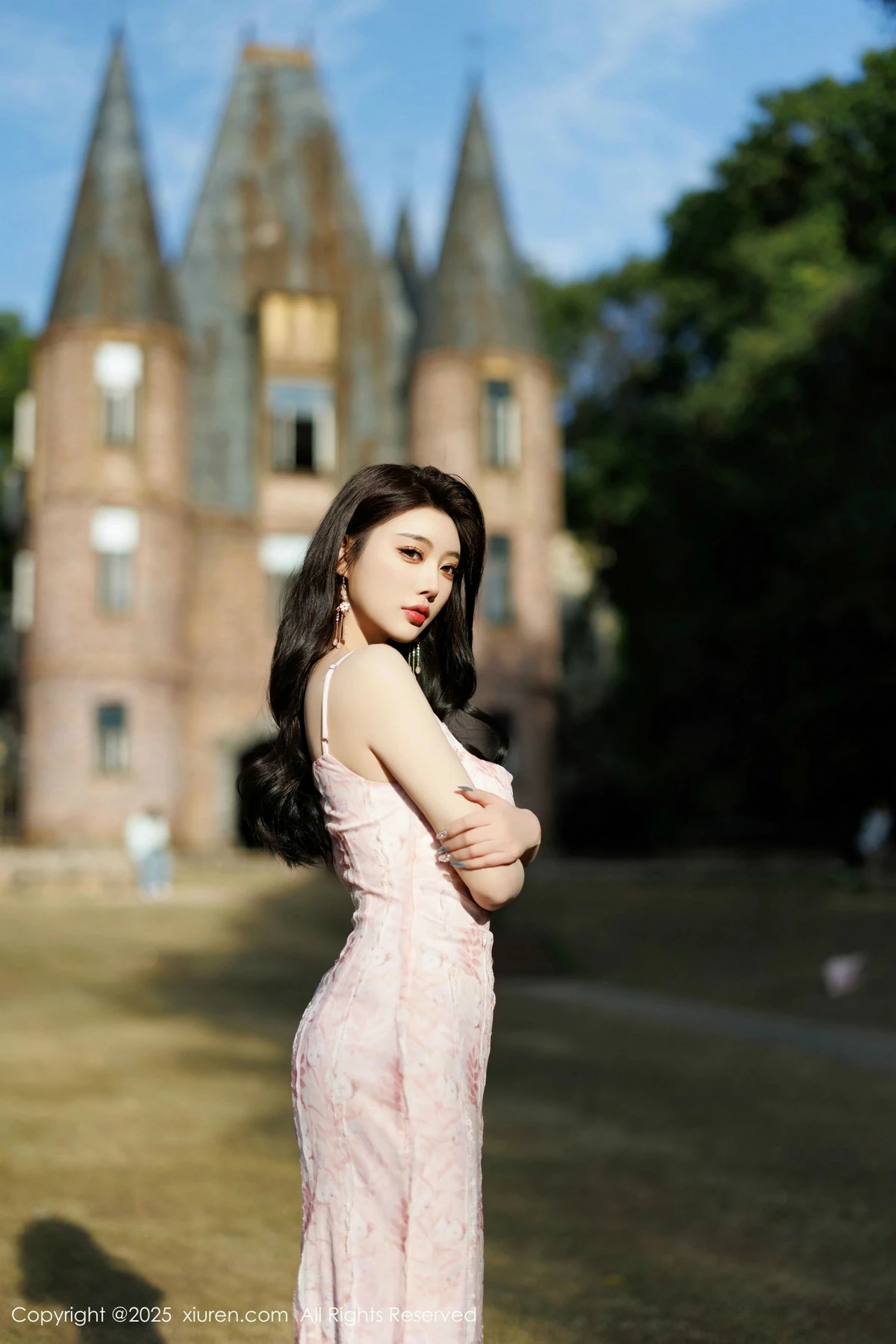 [XiuRen秀人网] 2025.02.14 No.9886 杨晨晨Yome 丝袜美腿 [81P] NO.7