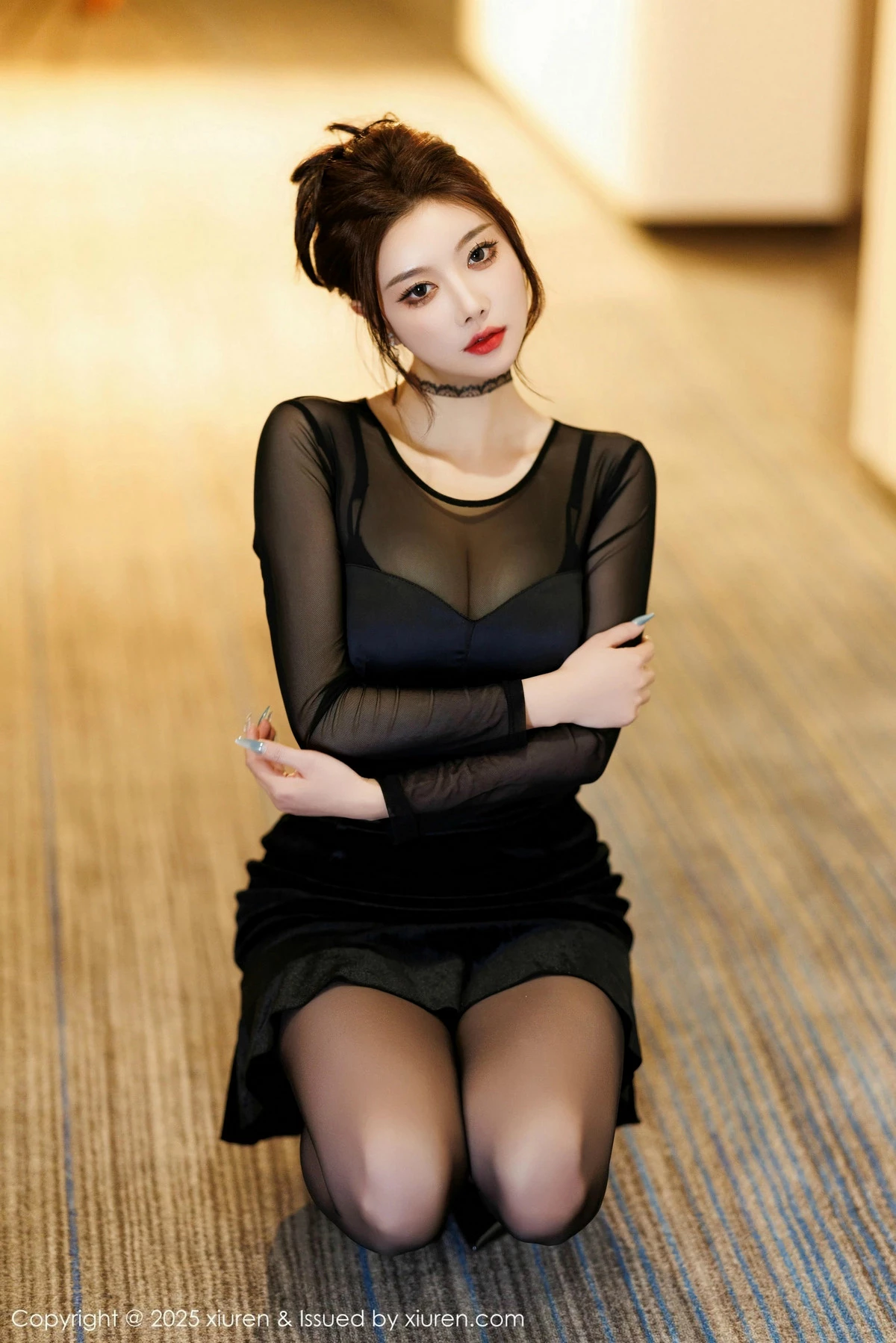 [XiuRen秀人网] 2025.01.17 No.9776 杨晨晨Yome 黑丝美腿 [101P] NO.8