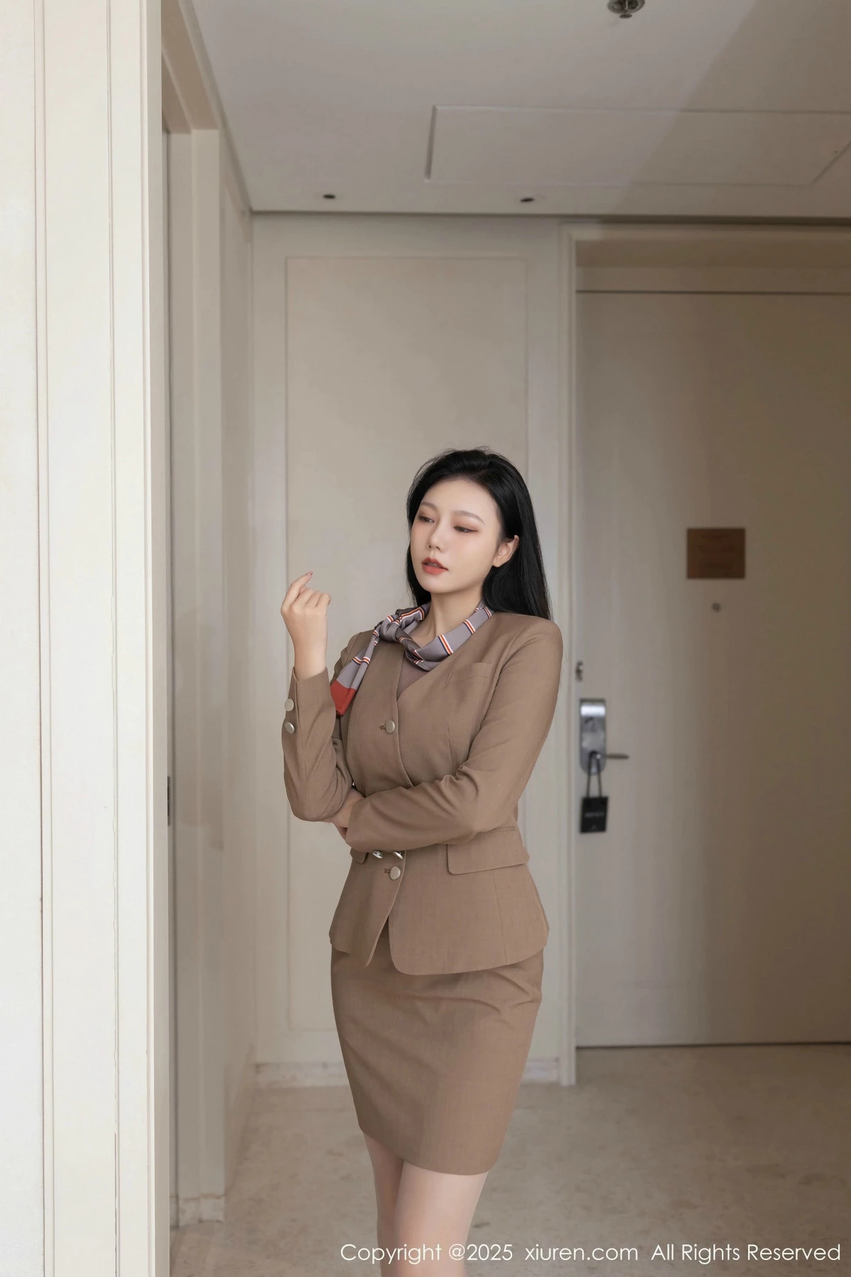 [XiuRen秀人网] 2025.03.04 No.9966 安然anran 制服美腿 [80P] NO.3