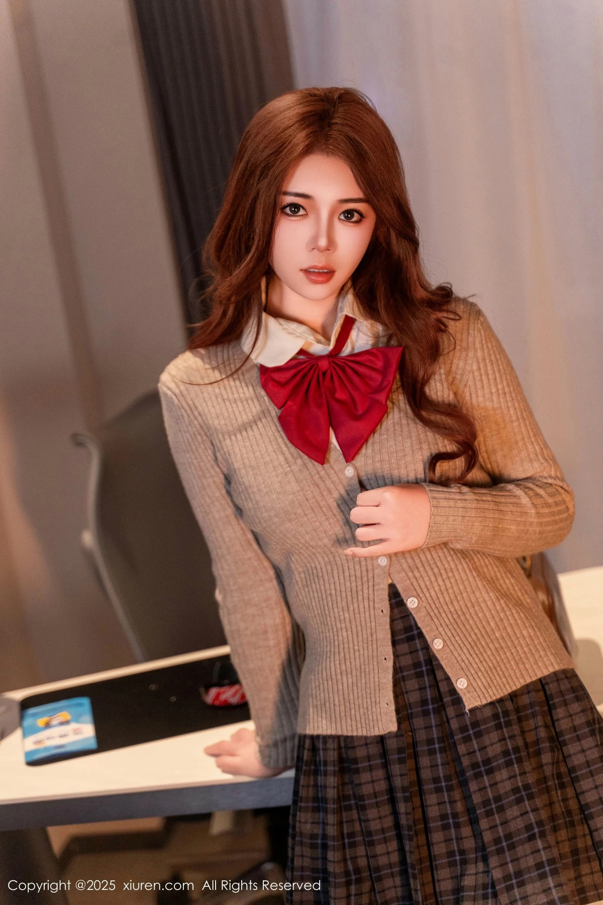 [XiuRen秀人网] 2025.03.06 No.9974 沐娜娜 黑丝美腿 [103P] NO.11