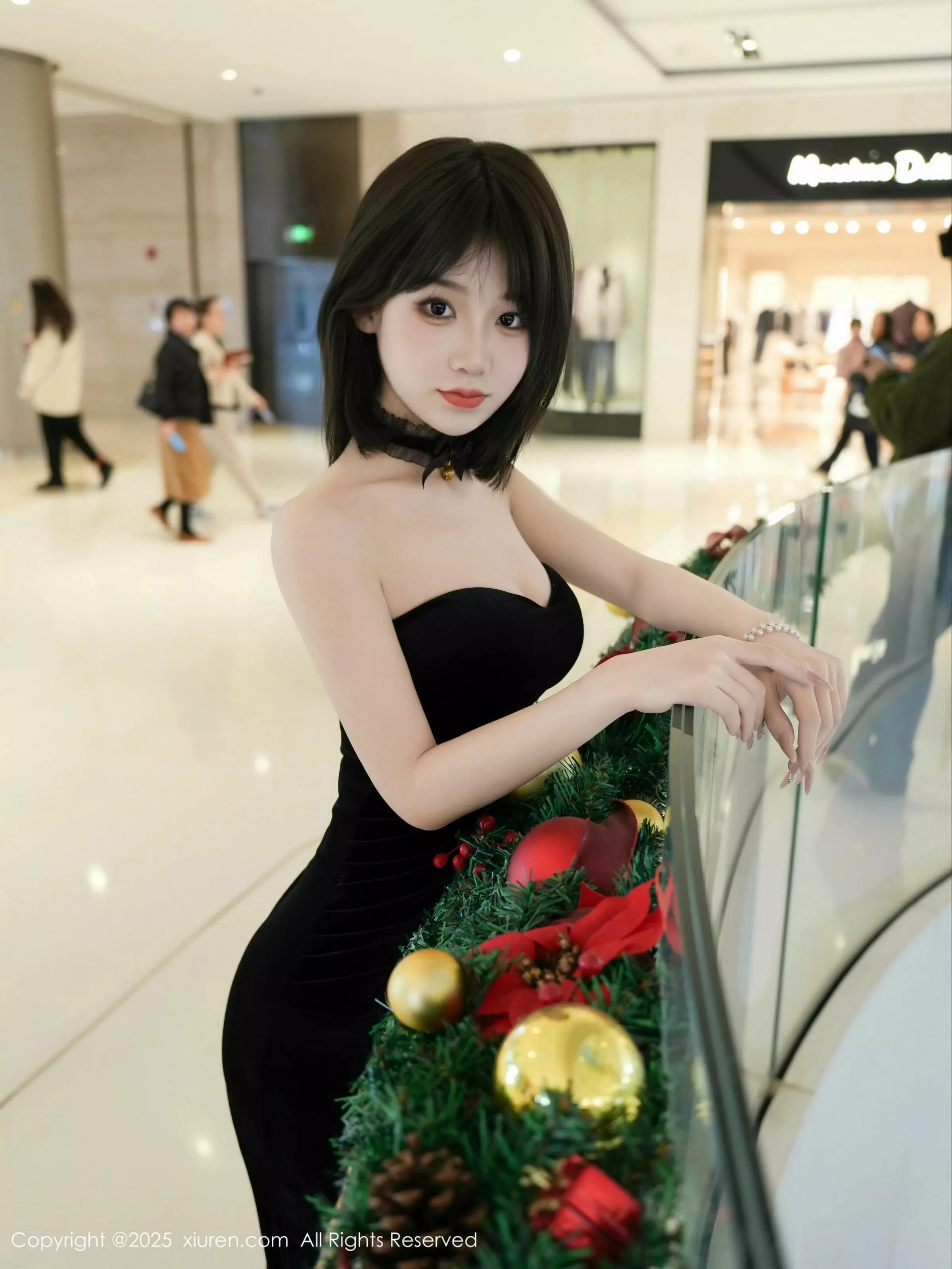 [XiuRen秀人网] 2025.03.12 No.10000 阿汁 黑色礼服 [75P] NO.12