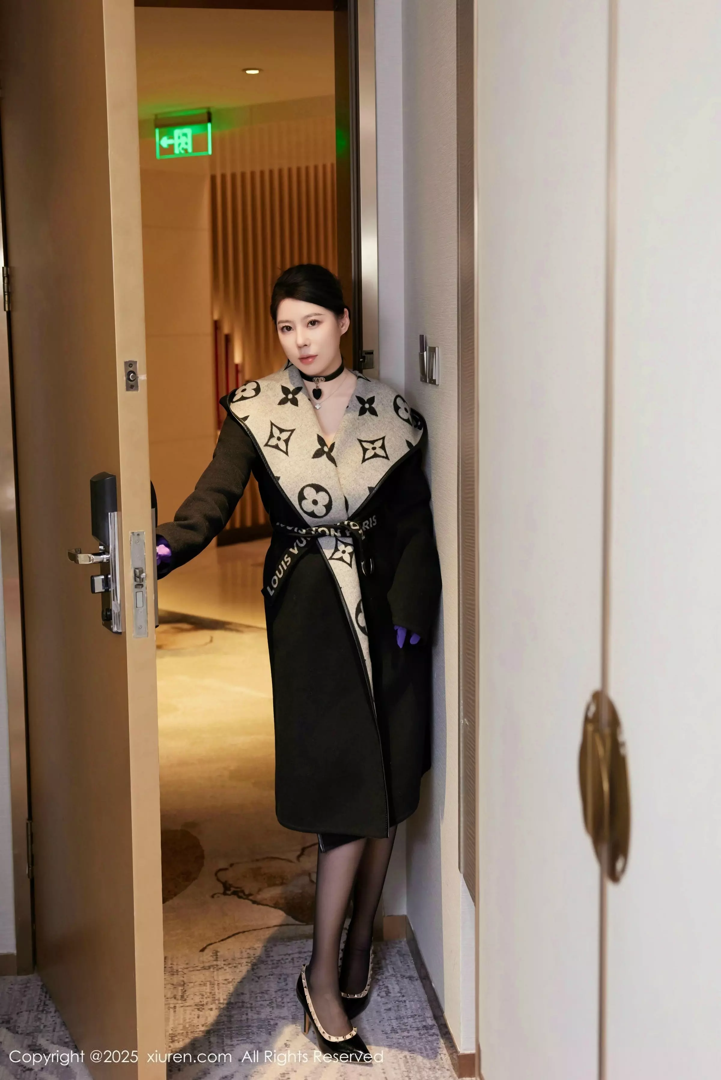 [XiuRen秀人网] 2025.03.12 No.10001 白茹雪abby 黑丝美臀 [62P] NO.6