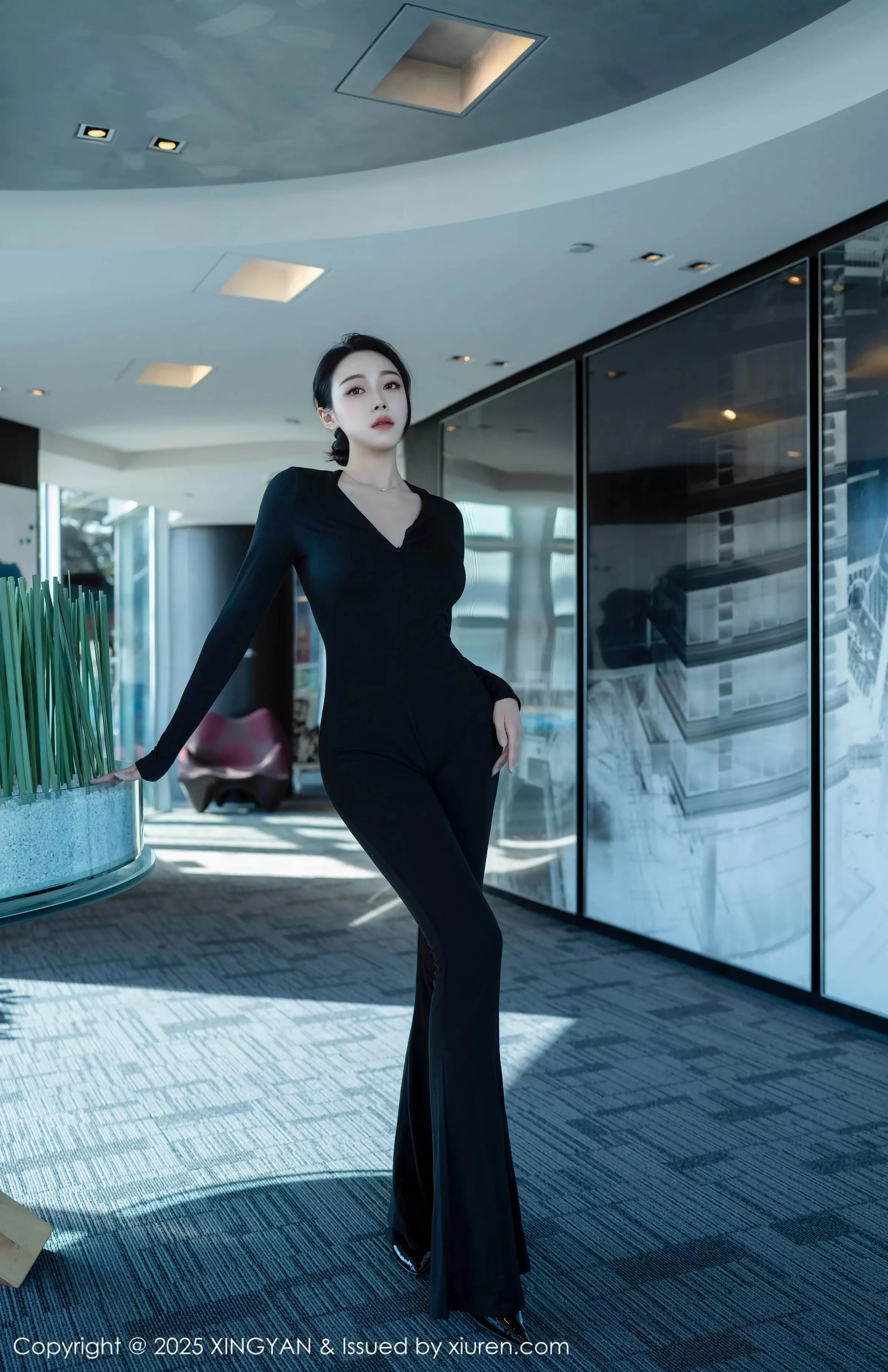 [XINGYAN星颜社] 2025.03.13 VOL.322 清妙 OL美腿 [81P] NO.2