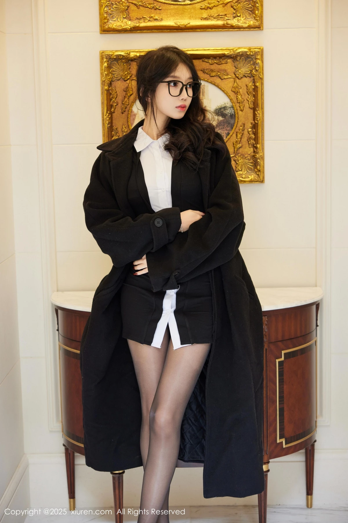 [XiuRen秀人网] 2025.02.24 No.9926 玥儿玥er 黑丝美腿 [82P] NO.9