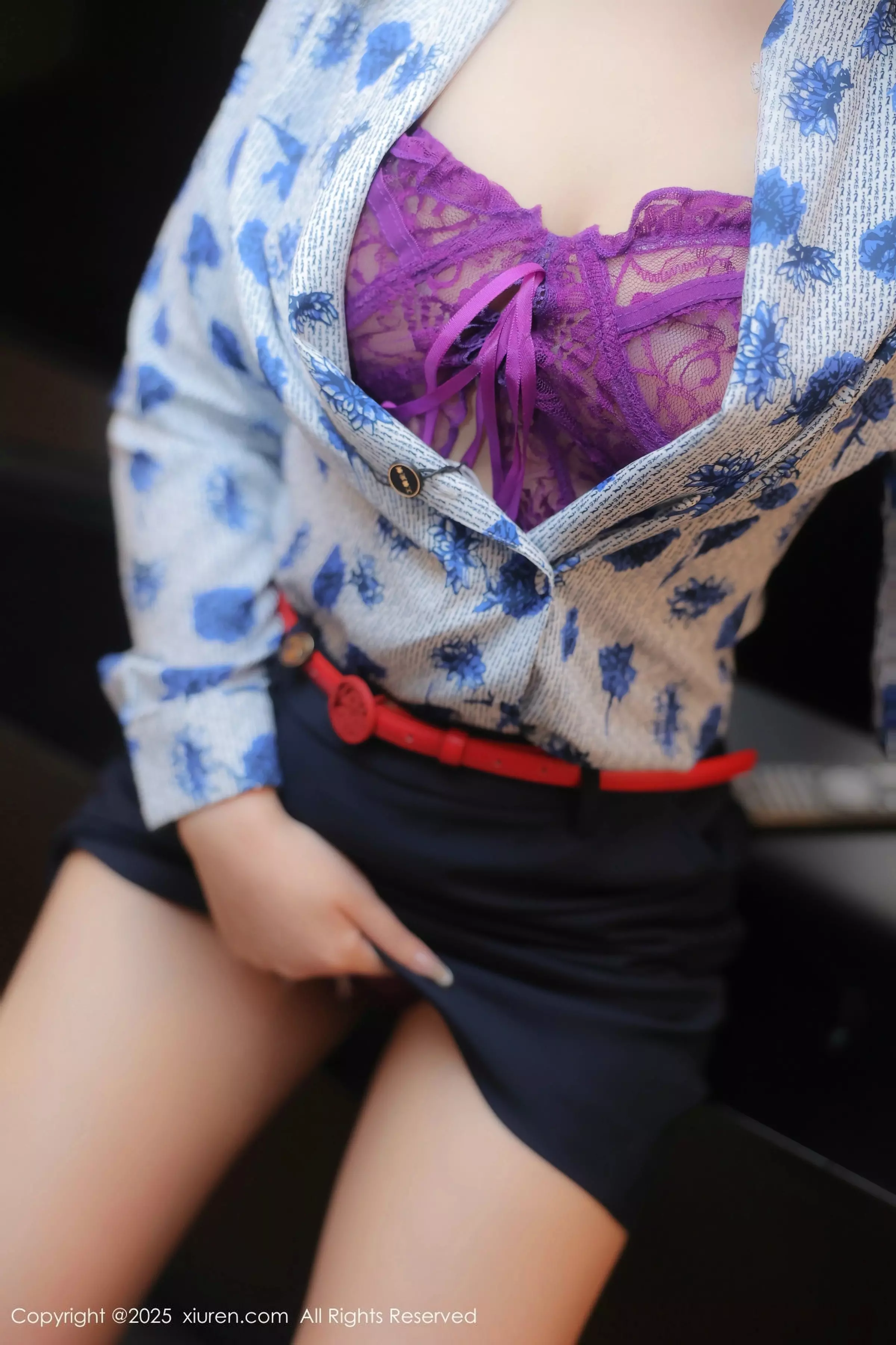 [XiuRen秀人网] 2025.03.19 No.10041 希雅sia 丝袜美腿 [59P] NO.10