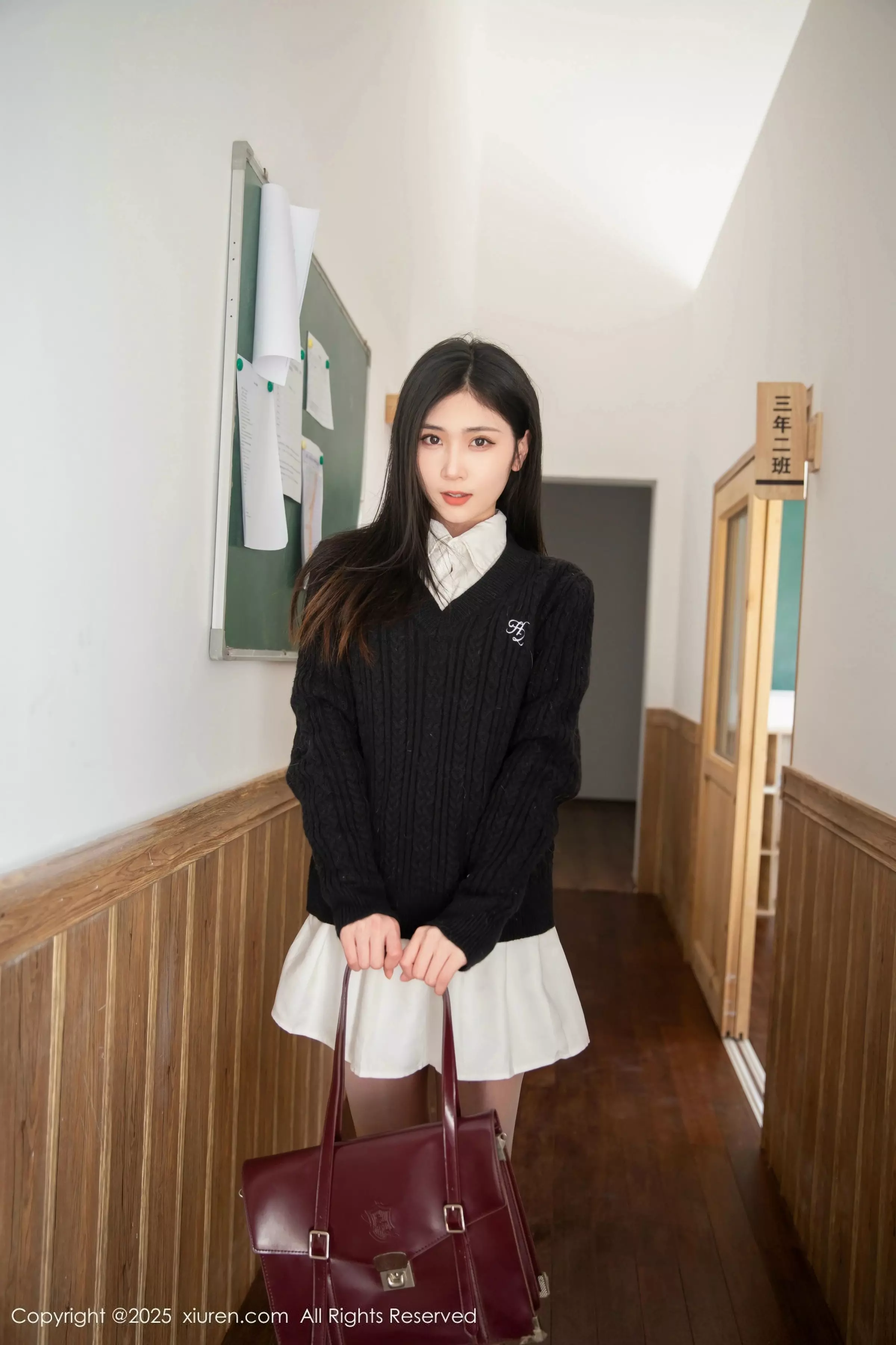 [XiuRen秀人网] 2025.03.27 No.10078 刘婷婷 白色丝袜 [80P] NO.1