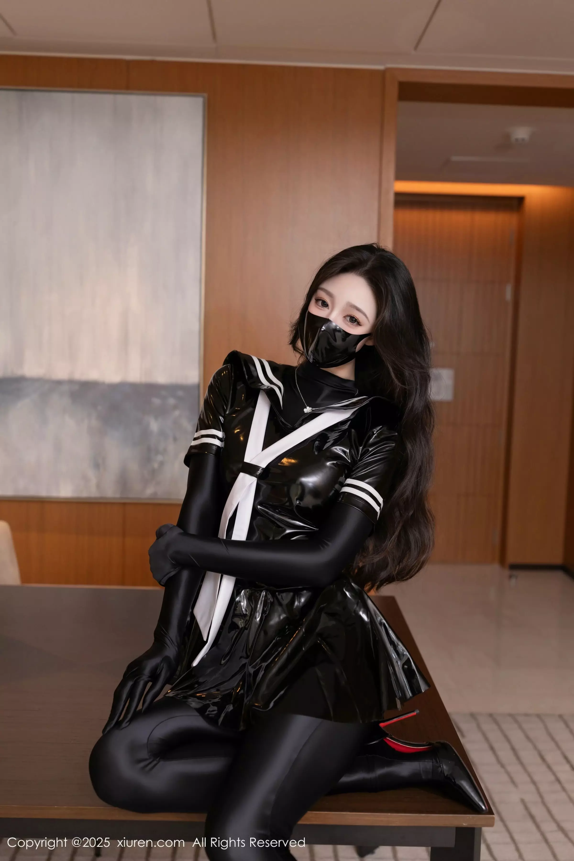 [XiuRen秀人网] 2025.03.28 No.10087 小逗逗 黑色胶衣 [82P] NO.5