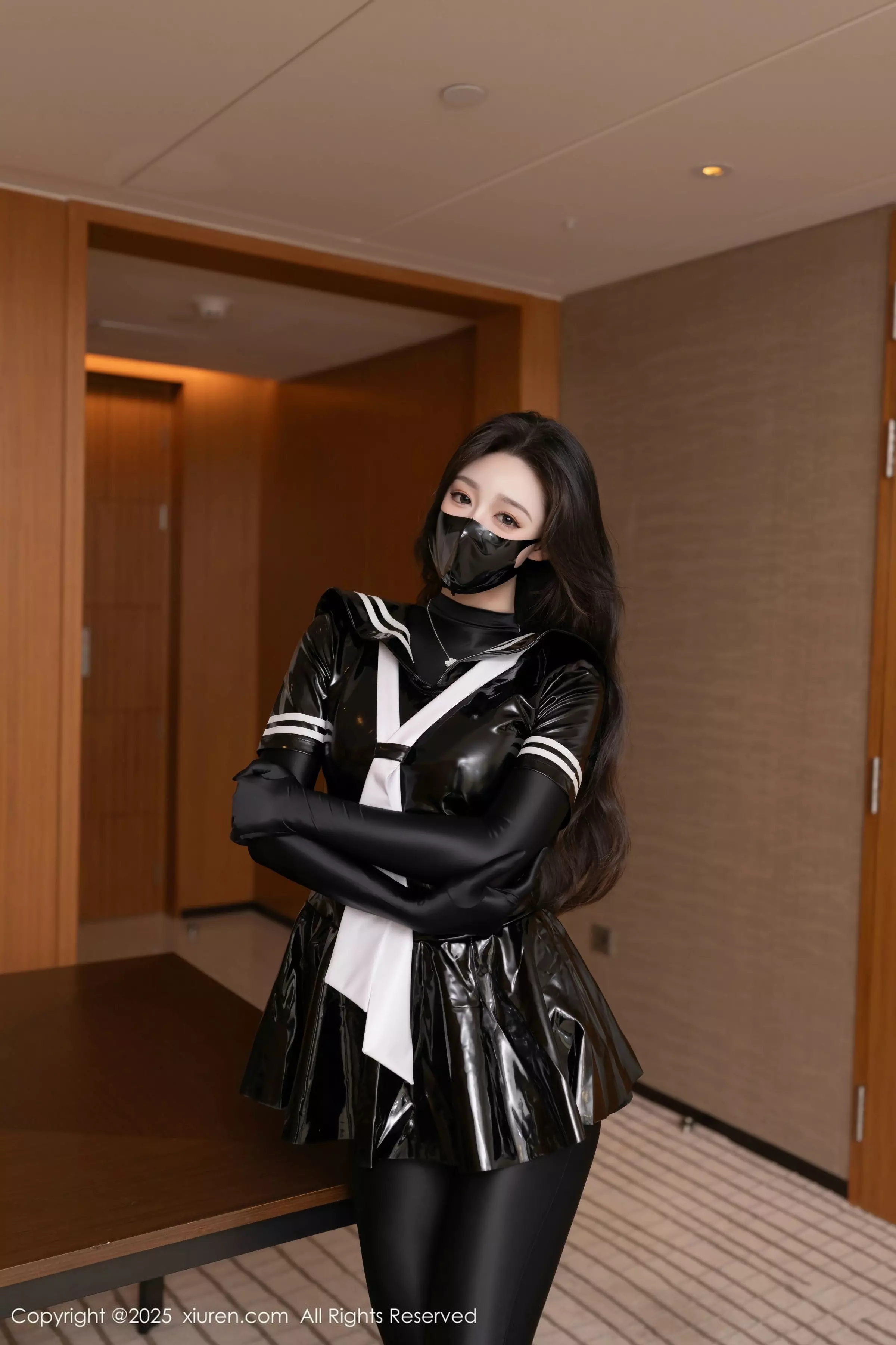 [XiuRen秀人网] 2025.03.28 No.10087 小逗逗 黑色胶衣 [82P] NO.2