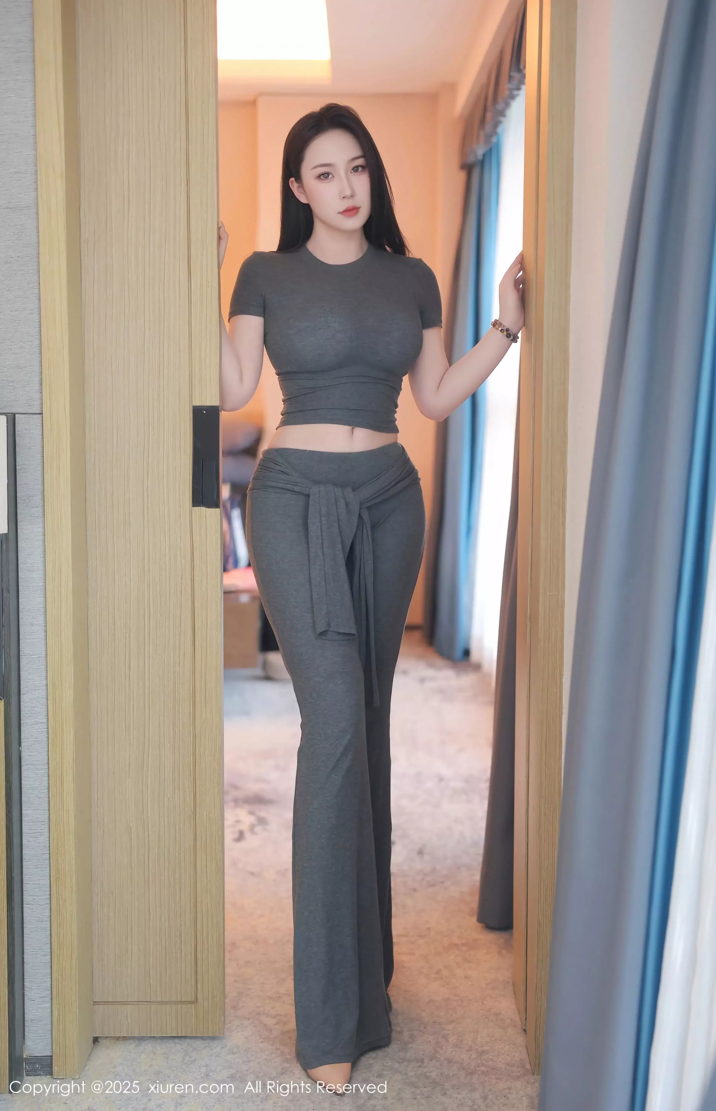 [XiuRen秀人网] 2025.03.31 No.10092 林昔予yorki 灰色瑜伽服 [79P] NO.3