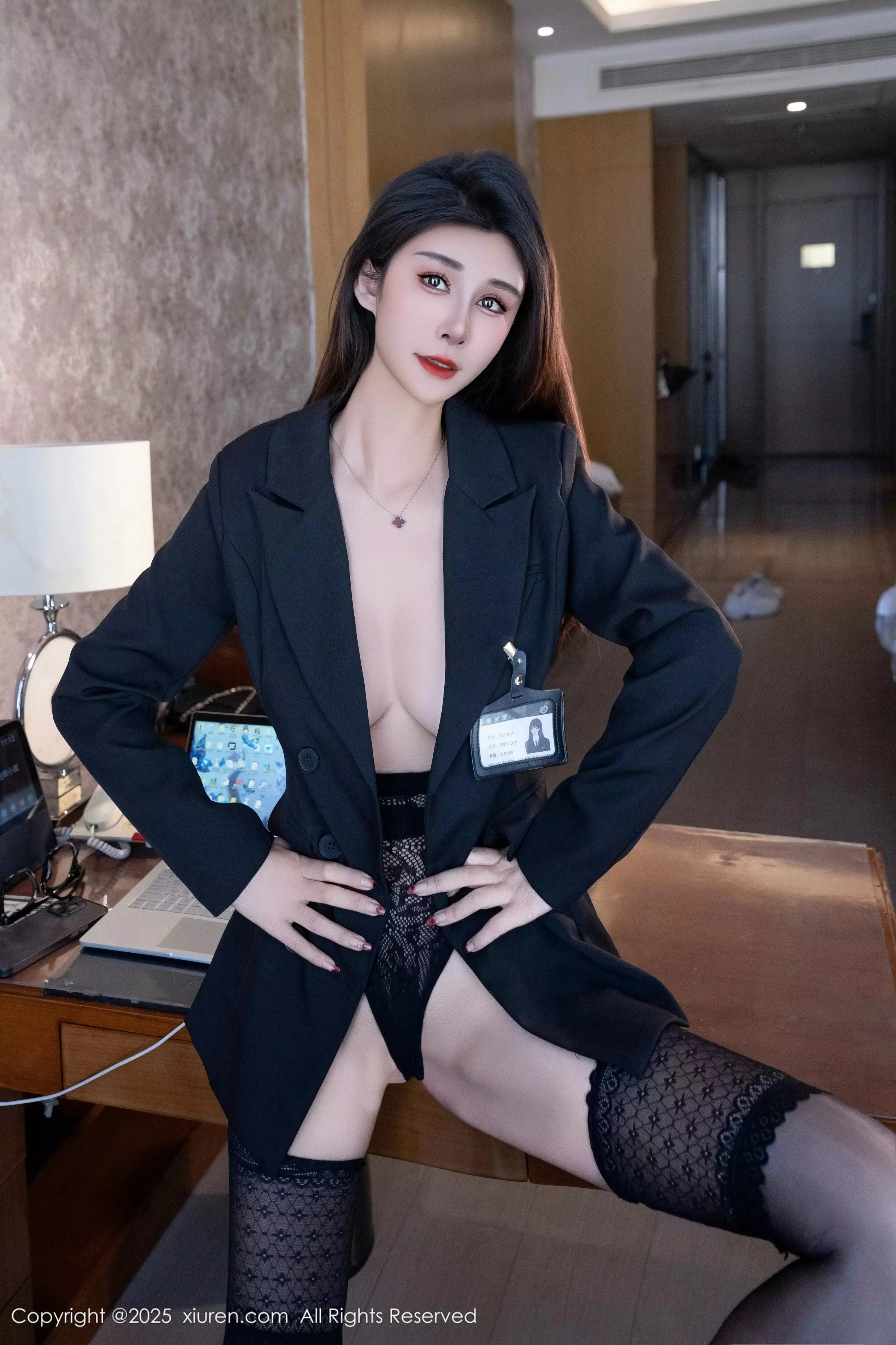 [XiuRen秀人网] 2025.04.01 No.10095 艺艺yiyi 秘书服务 [98P] NO.4