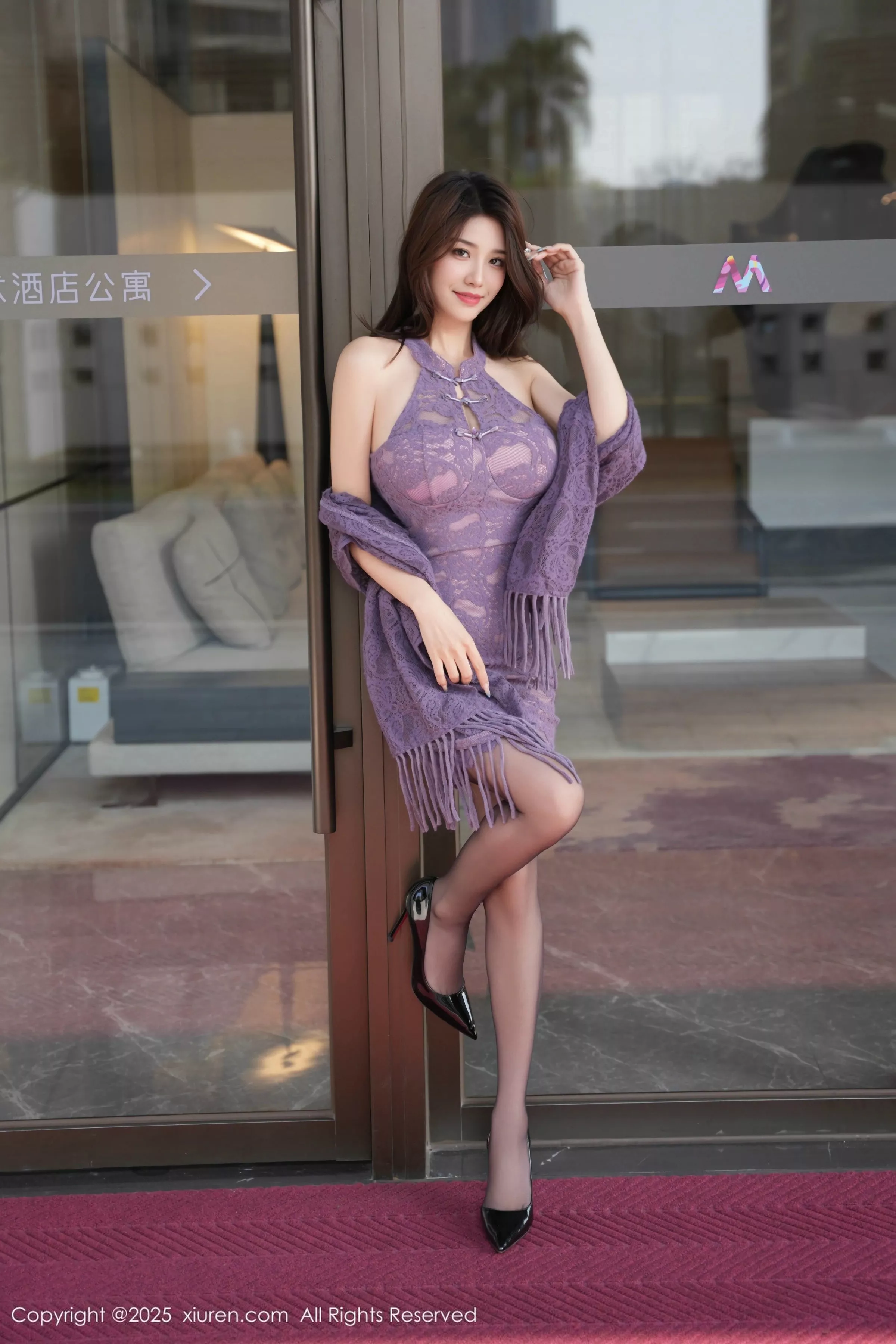 [XiuRen秀人网] 2025.04.03 No.10111 Well11 紫色旗袍 [70P] NO.9
