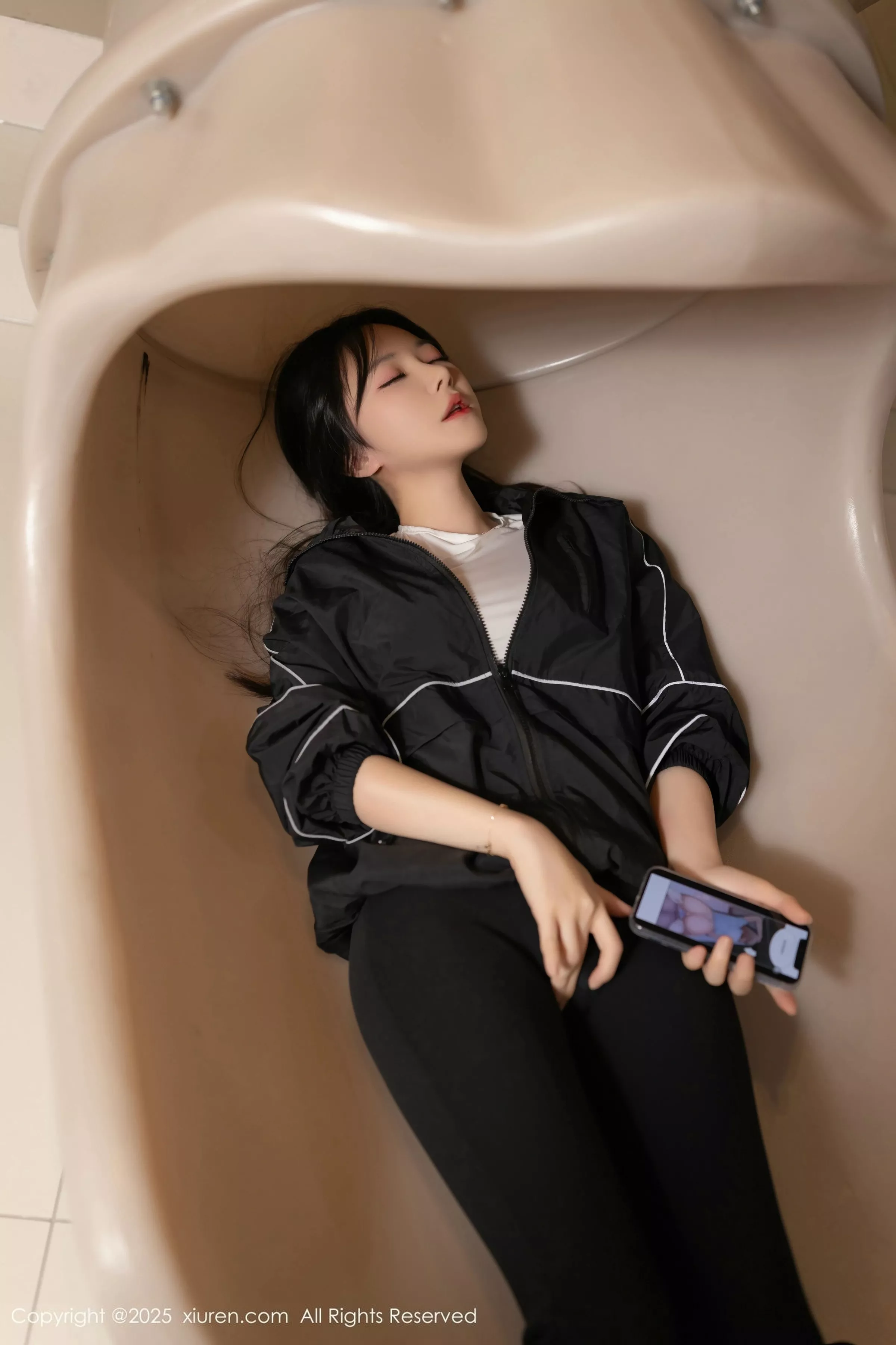 [XiuRen秀人网] 2025.04.03 No.10112 鱼子酱Fish 白色丝袜 [58P] NO.4