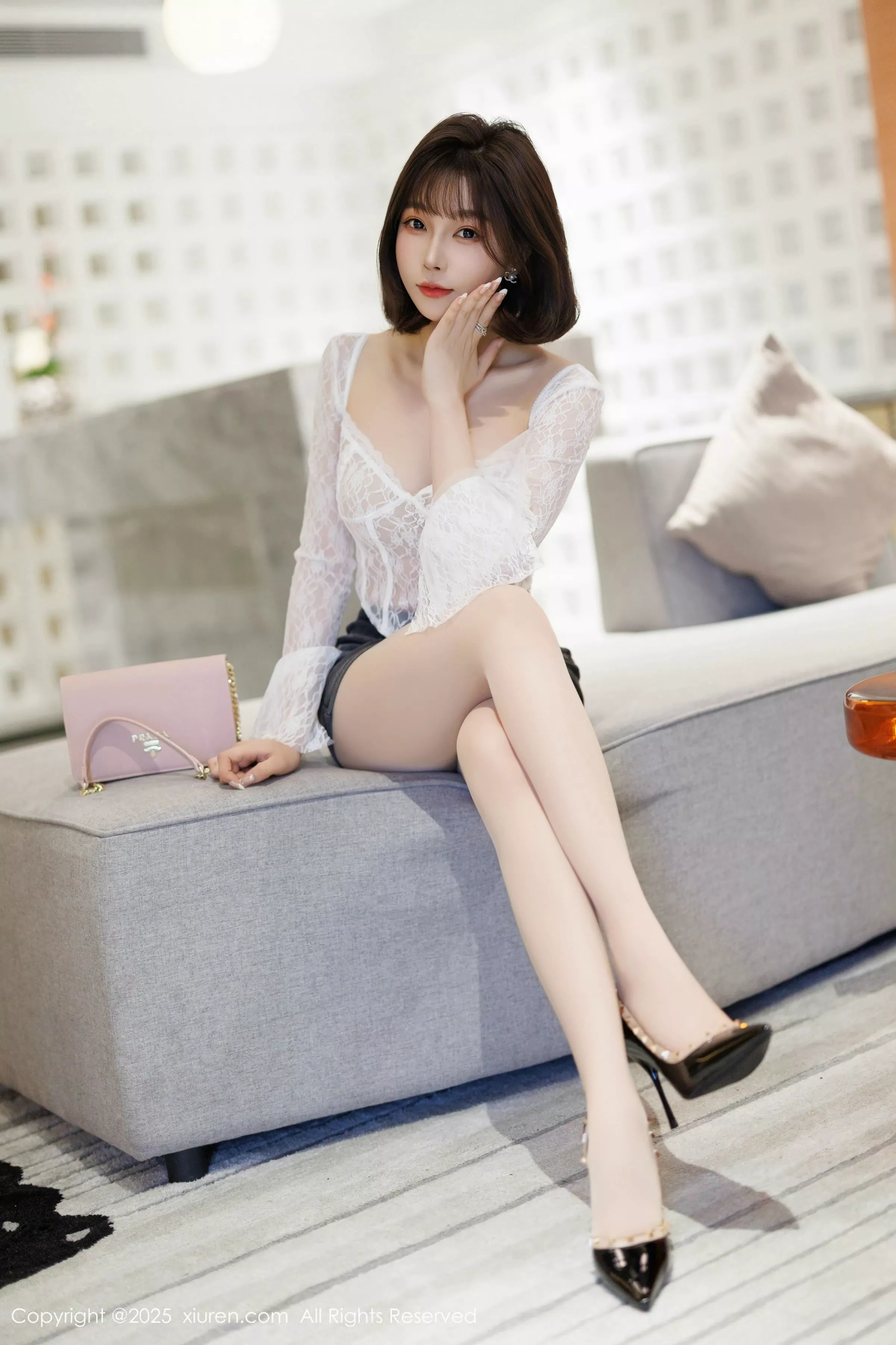 [XiuRen秀人网] 2025.04.03 No.10113 徐莉芝Booty 诱人白袜 [83P] NO.10