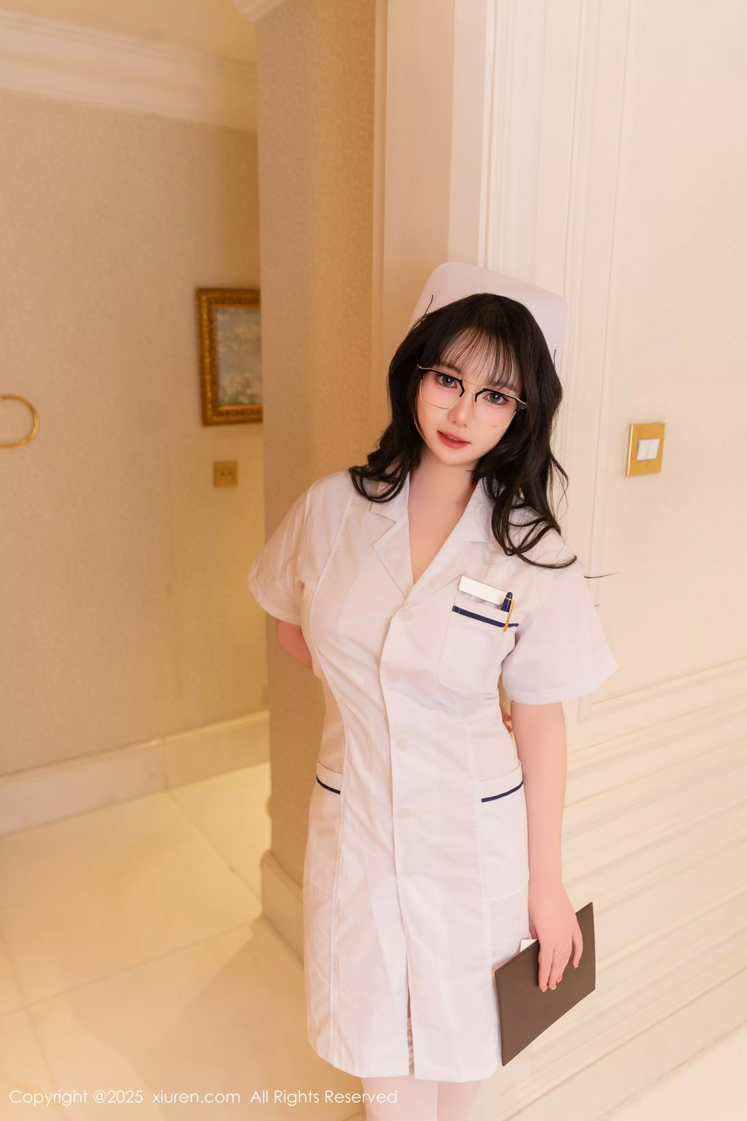 [XiuRen秀人网] 2025.04.15 No.10152 软情 小护士 [90P] NO.12