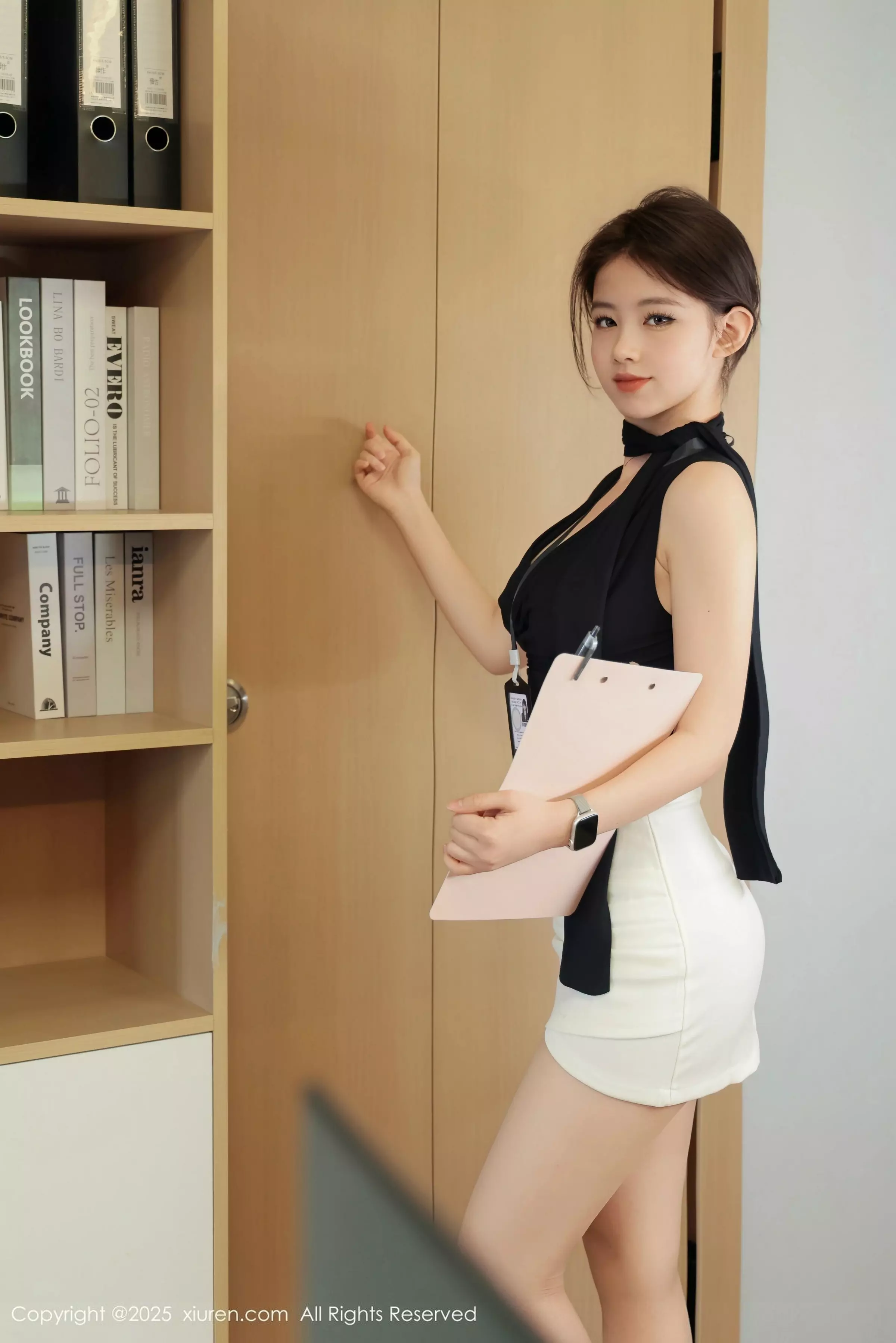 [XiuRen秀人网] 2025.03.21 No.10052 小橘子orange 黑白职业装 [78P] NO.9