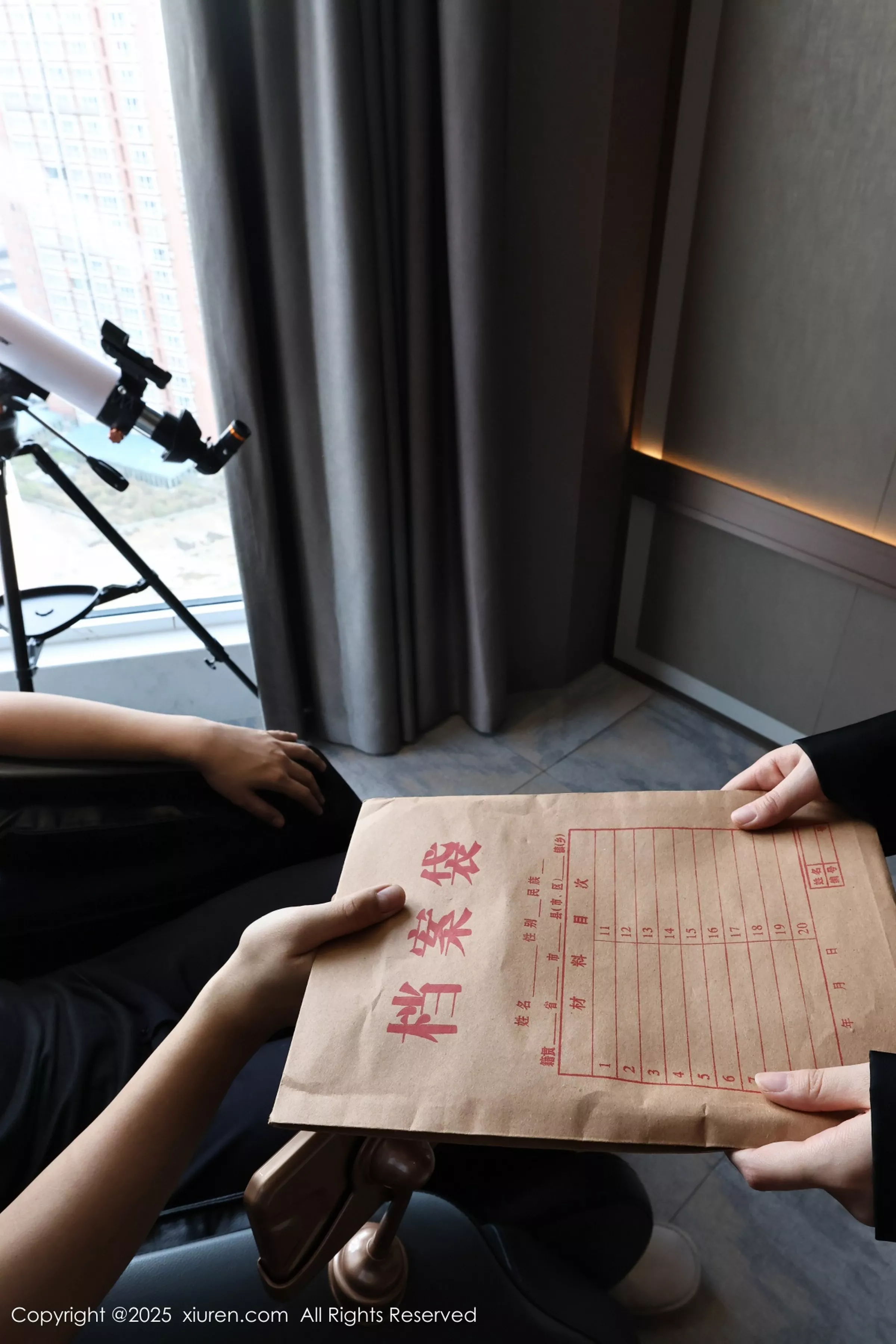 [XiuRen秀人网] 2025.04.18 No.10167 小芭乐 黑色OL [75P] NO.9