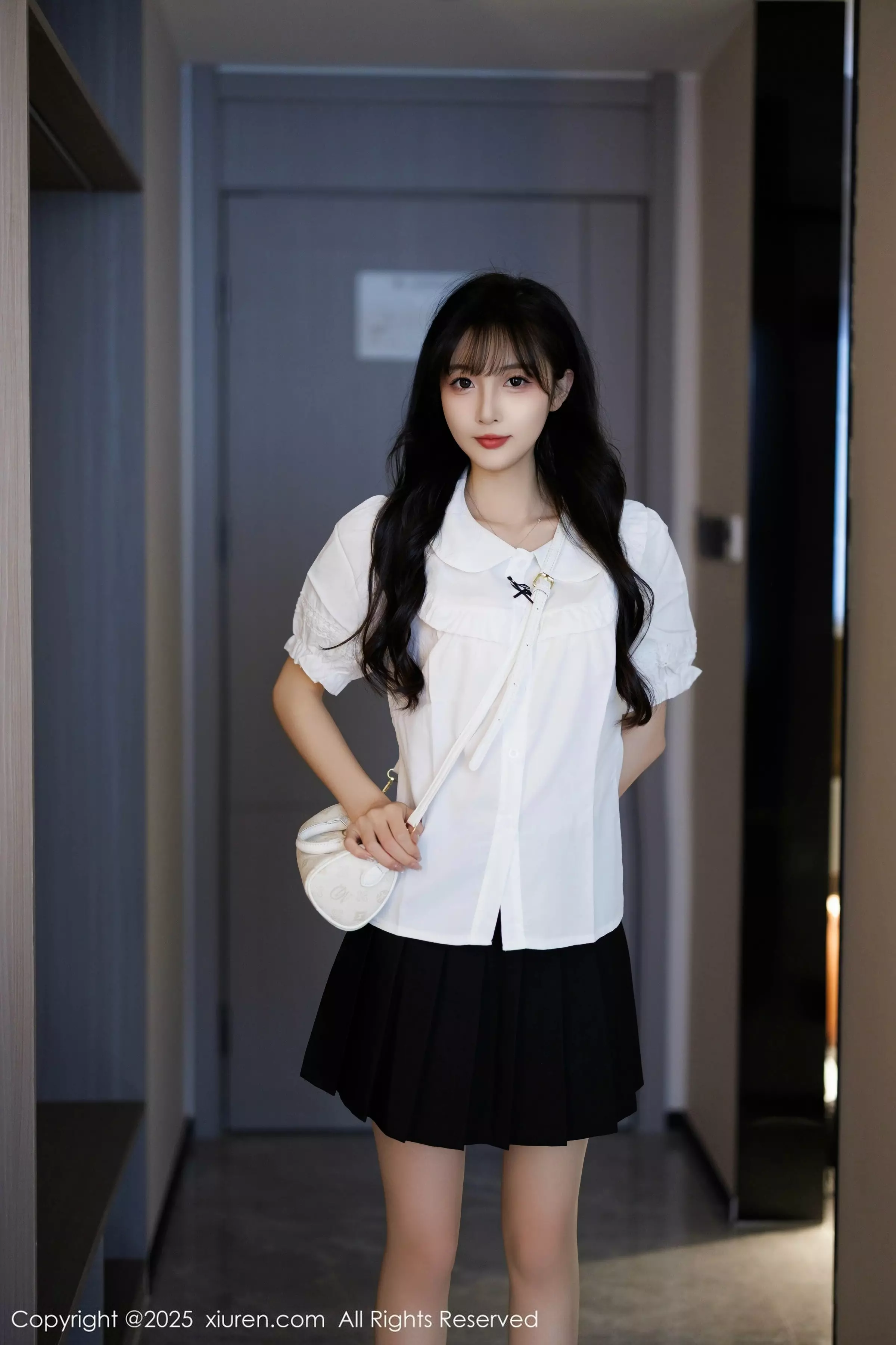 [XiuRen秀人网] 2025.03.25 No.10067 樱桃小阑子 西安旅拍 [83P] NO.1