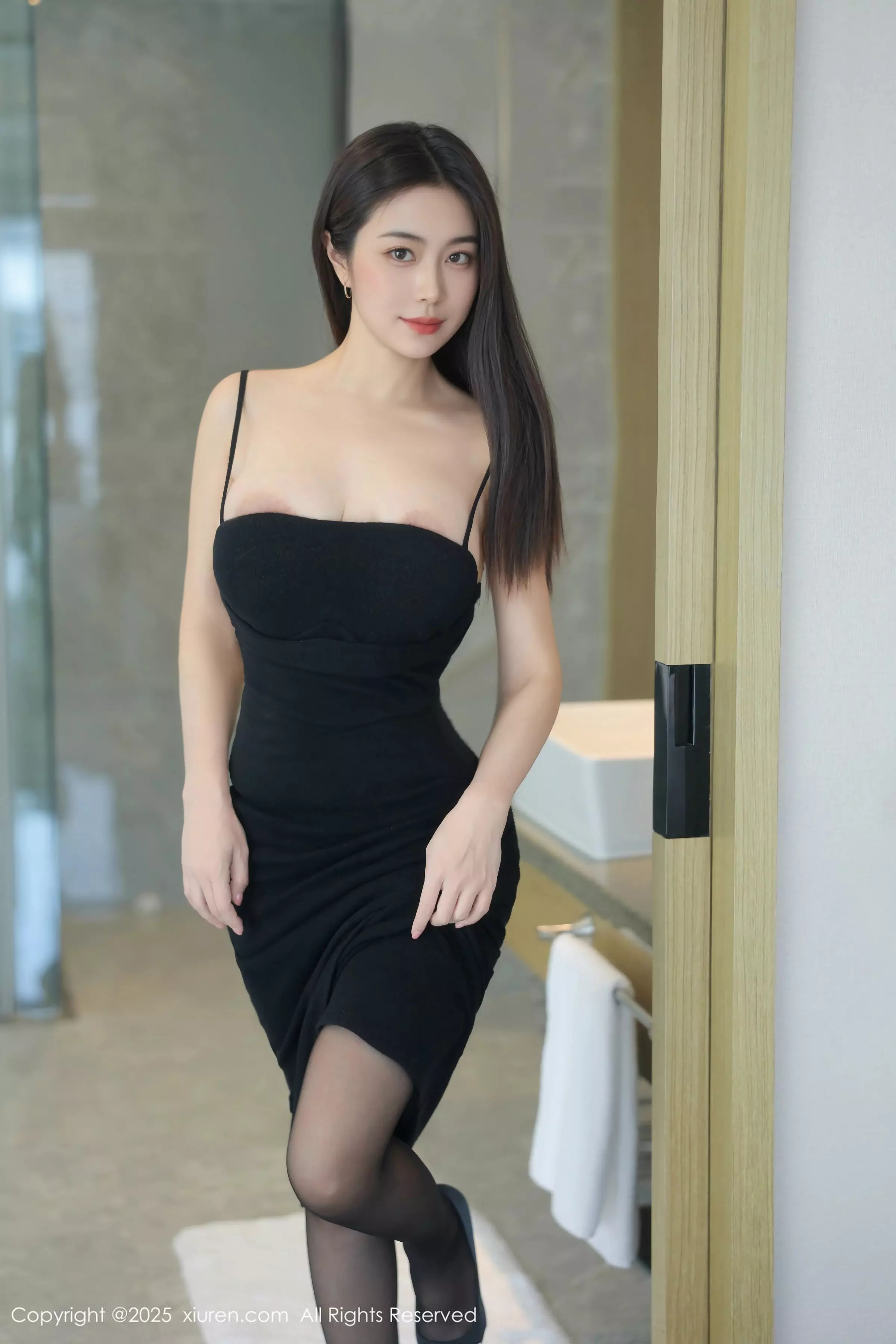 [XiuRen秀人网] 2025.03.26 No.10070 玉晨 黒色吊带 [76P] NO.12