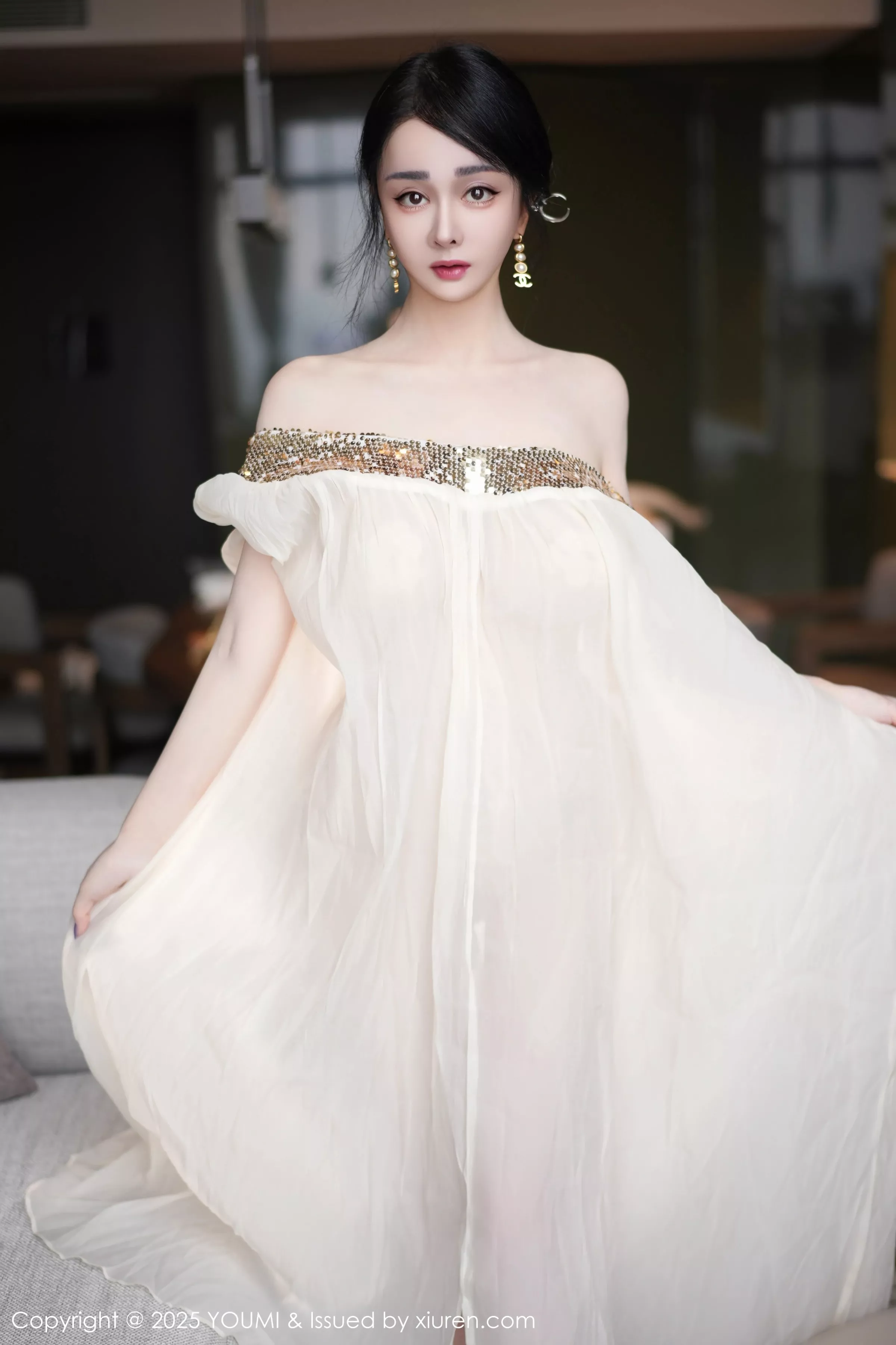 [YOUMI尤蜜荟] 2025.04.25 VOL.1132 允爾 金色吊坠 [62P] NO.8