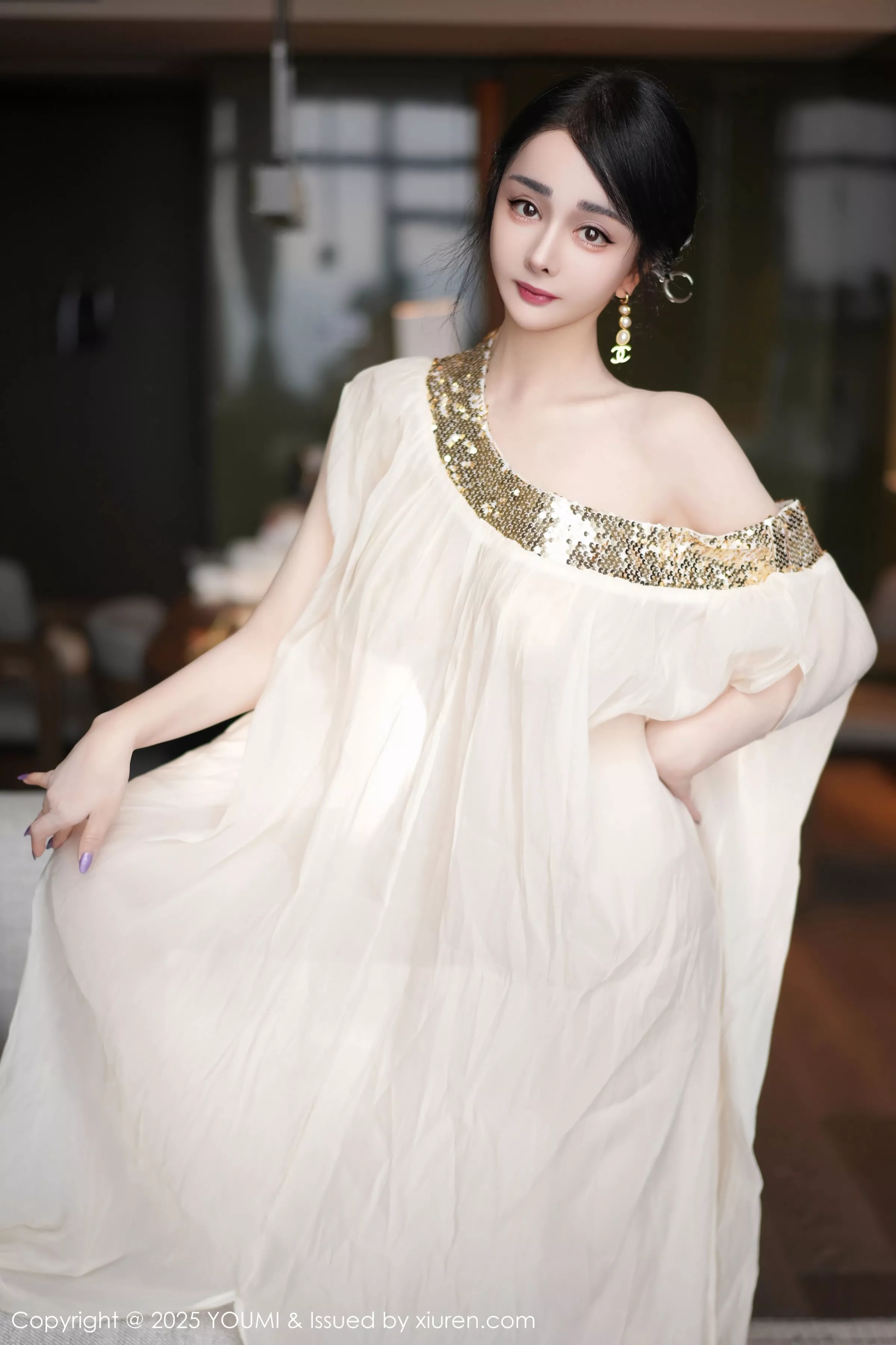 [YOUMI尤蜜荟] 2025.04.25 VOL.1132 允爾 金色吊坠 [62P] NO.5