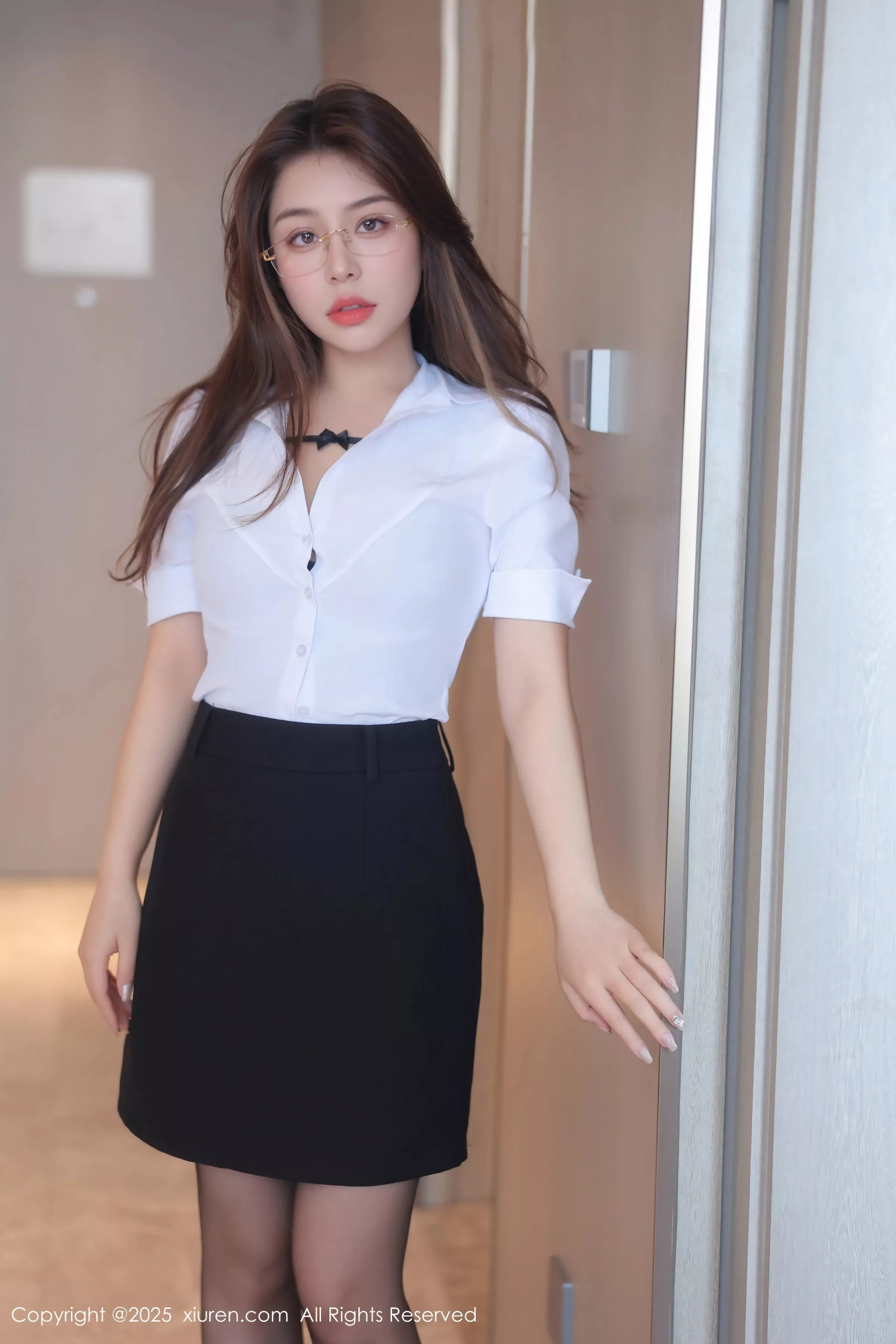 [XiuRen秀人网] 2025.04.27 No.10204 云璎珞 白色OL [76P] NO.1