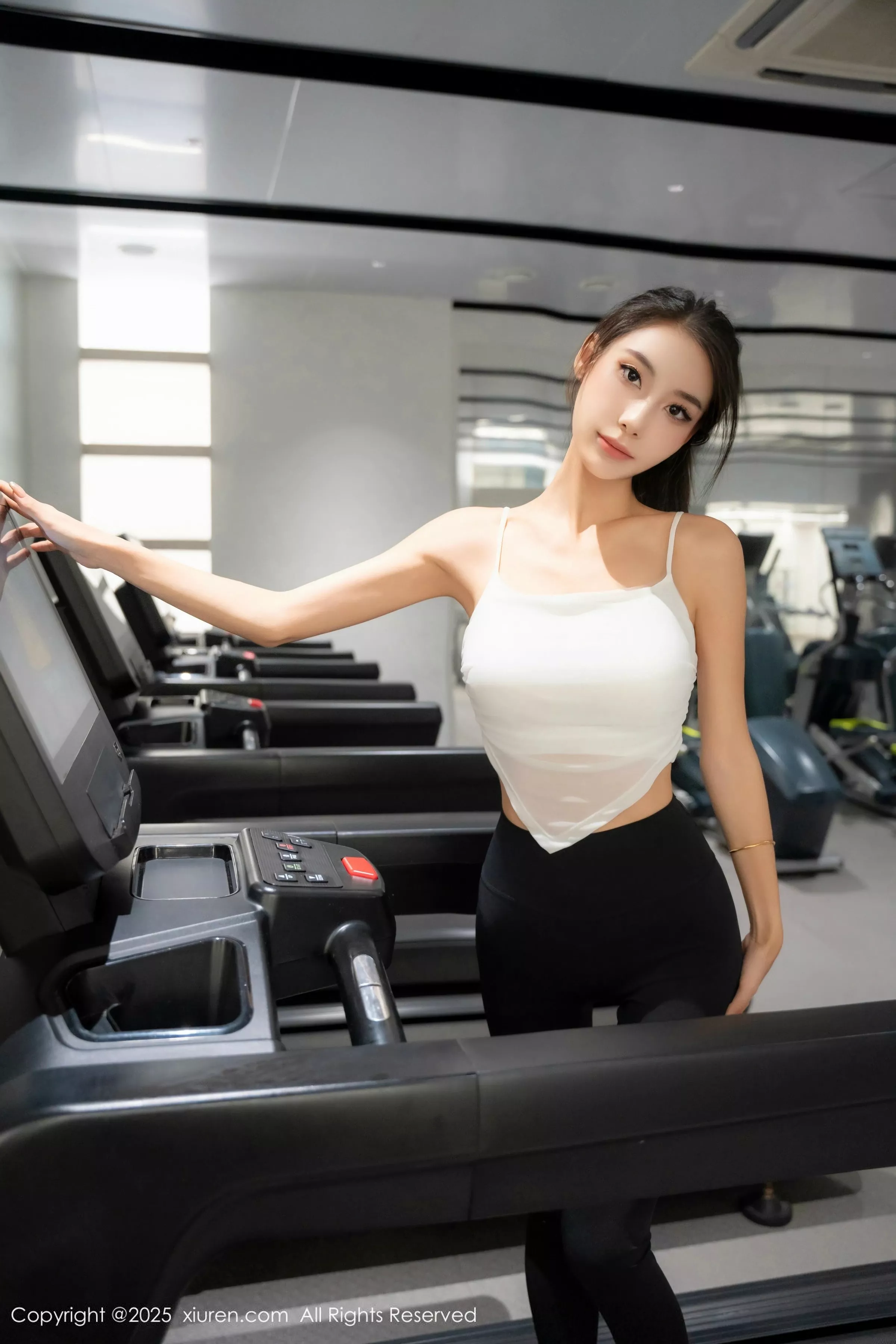 [XiuRen秀人网] 2025.05.07 No.10239 lingyu69 黑色瑜伽裤 [58P] NO.11