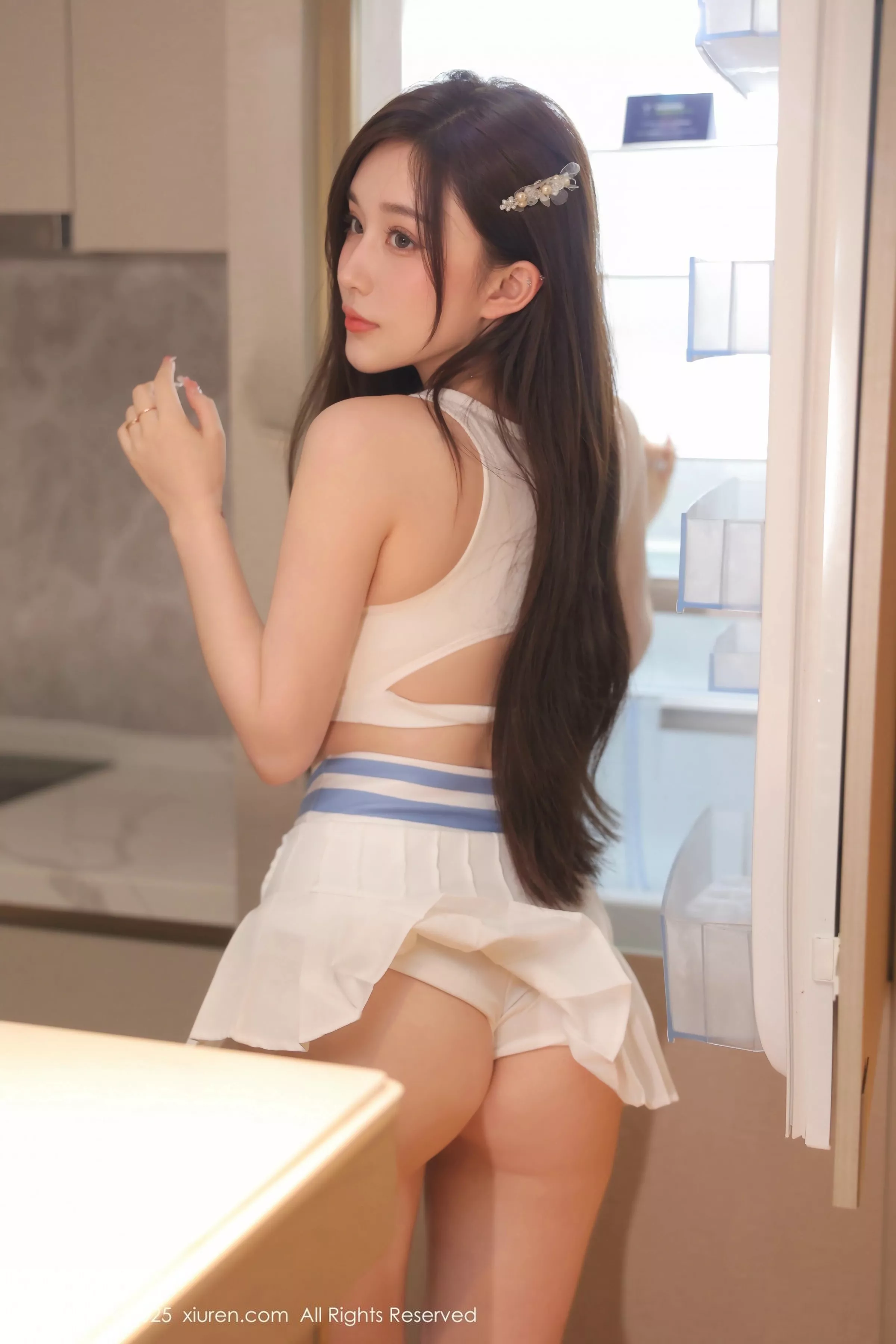 [XiuRen秀人网] 2025.05.09 No.10254 奶油猫呀 白色短裙 [86P] NO.10