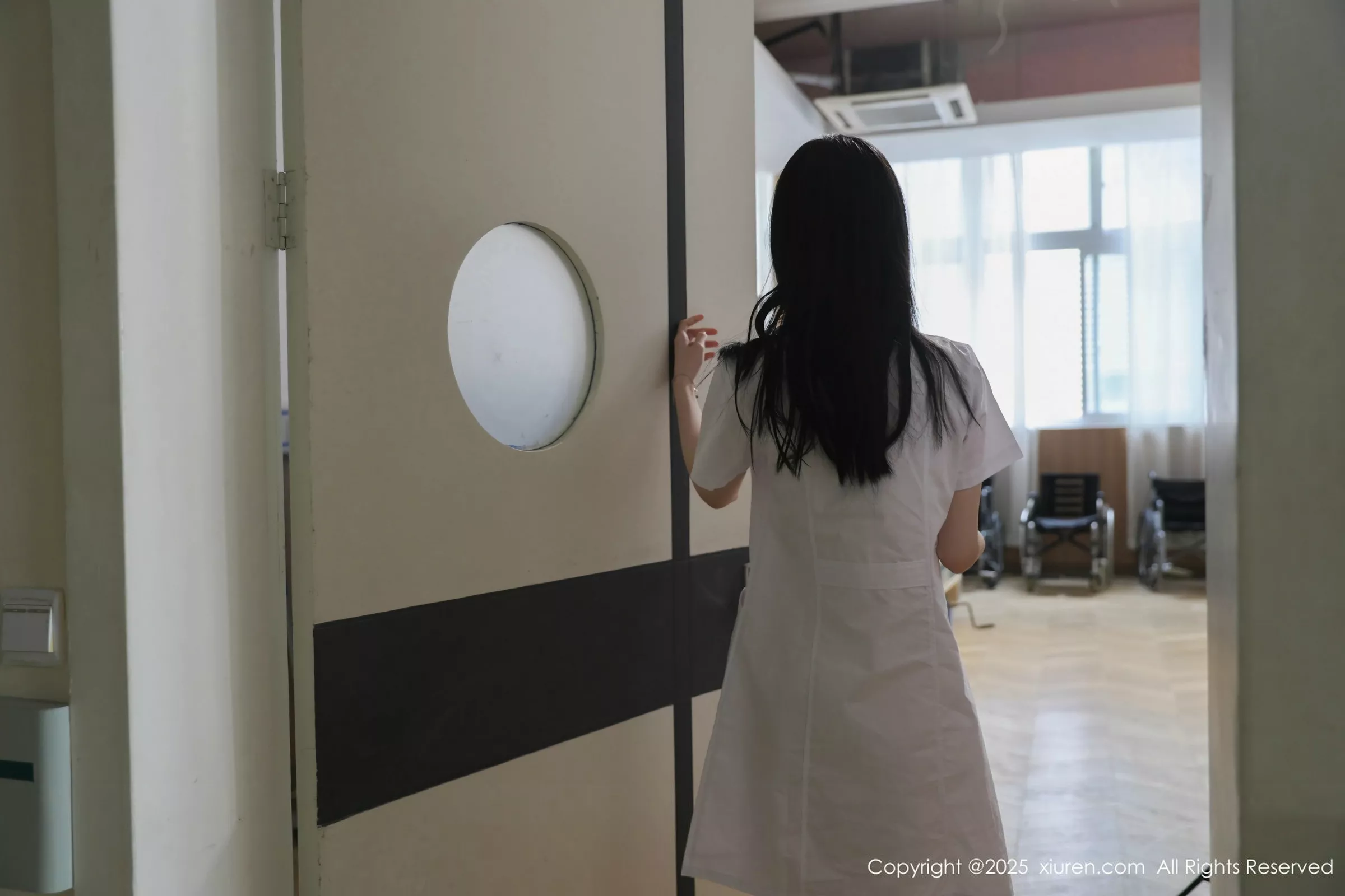 [XiuRen秀人网] 2025.05.09 No.10256 布丁wow 白色制服 [80P] NO.4