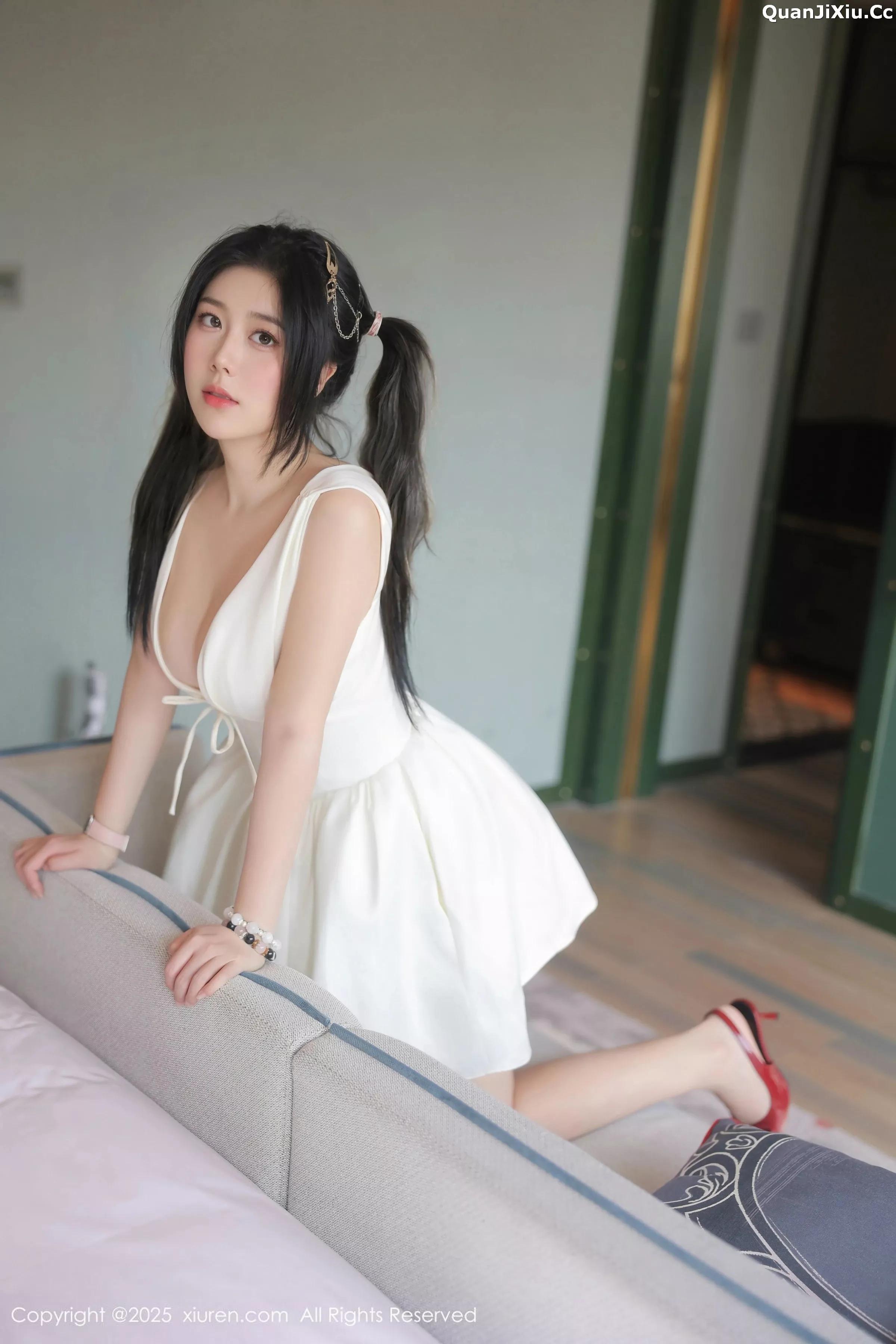 [XiuRen秀人网] 2025.05.12 No.10262 诺诺Hsu 粉色情趣 [40P] NO.7