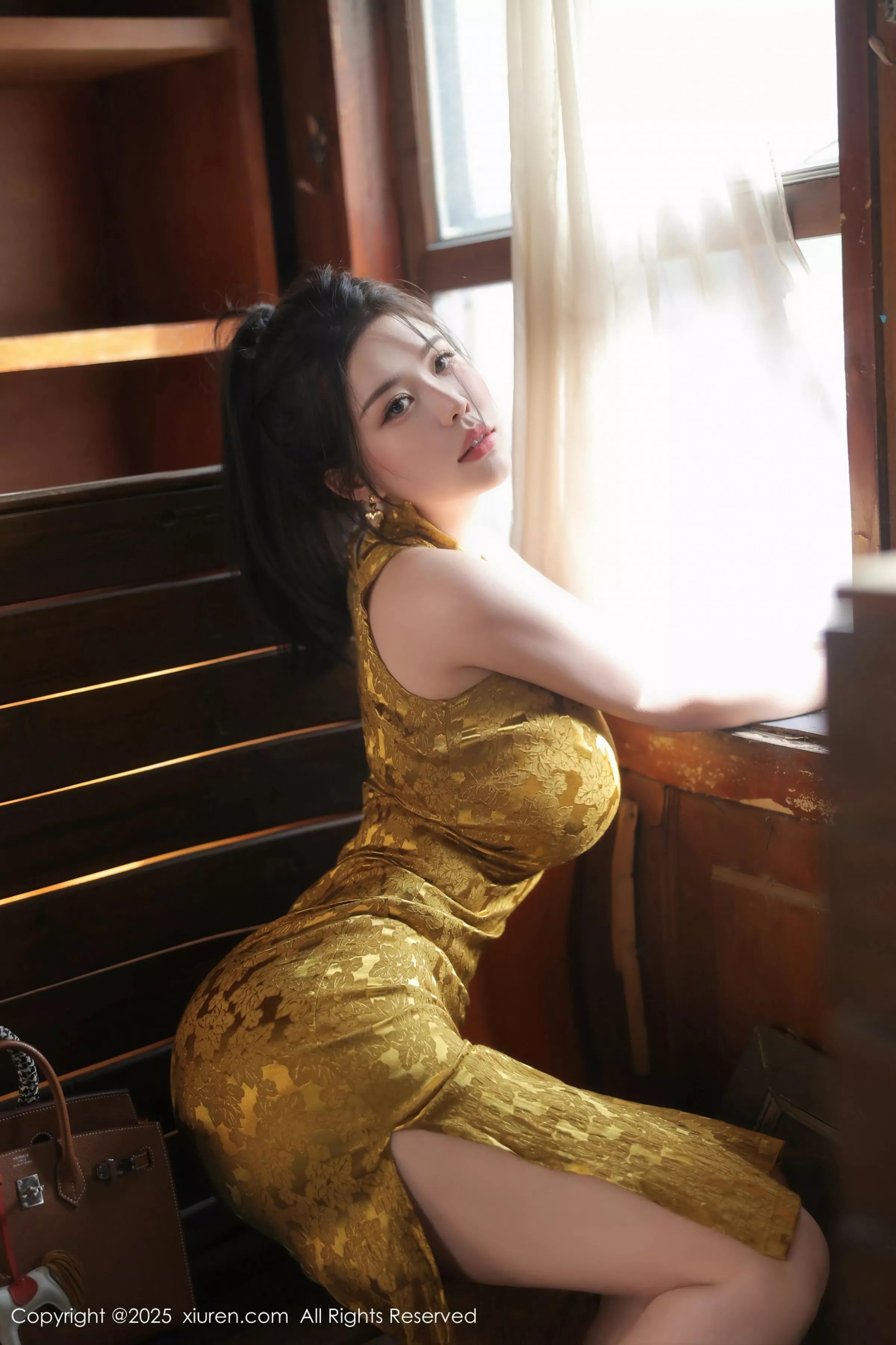 [XiuRen秀人网] 2025.05.13 No.10269 林若凡F 黄色旗袍 [71P] NO.8