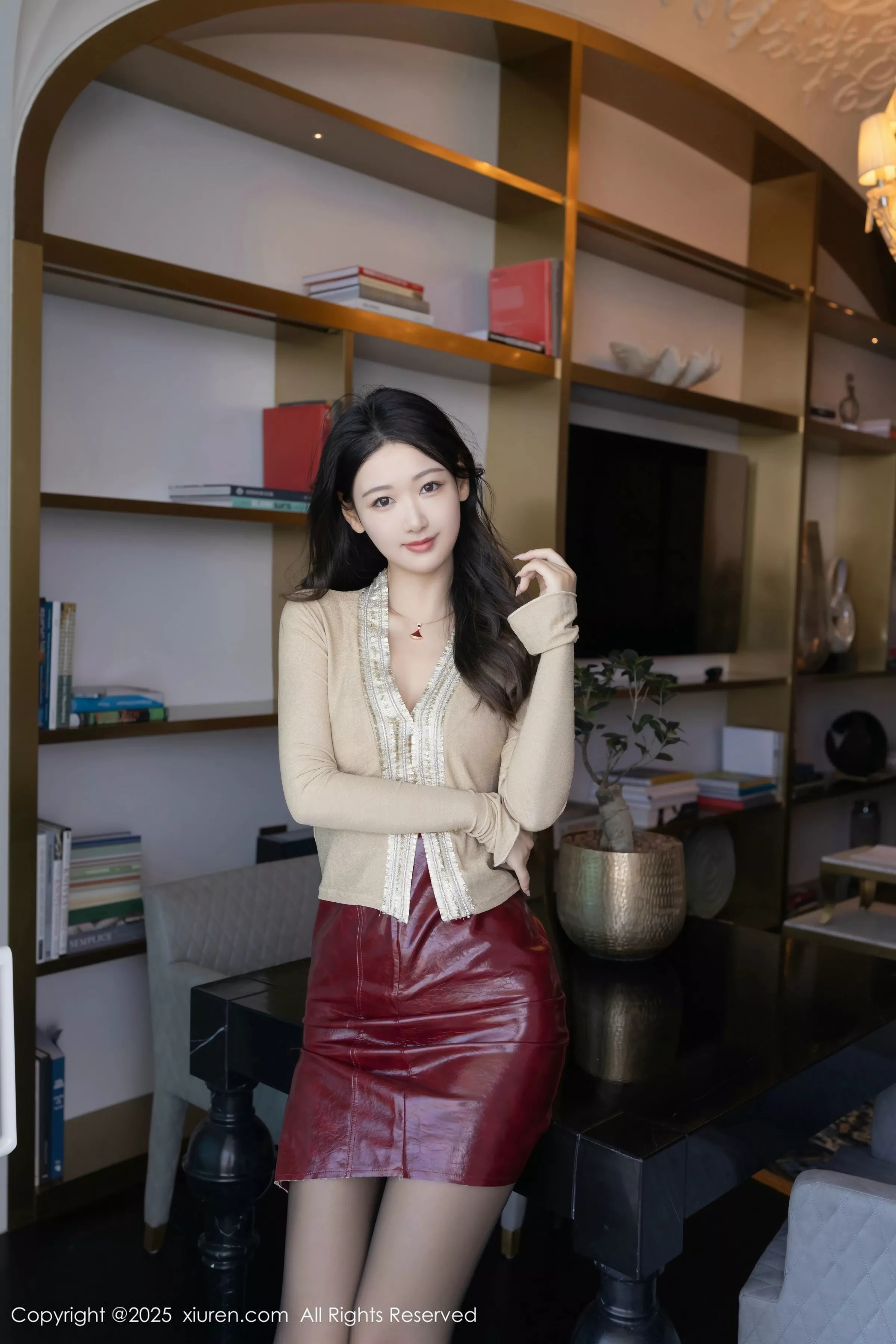 [XiuRen秀人网] 2025.05.19 No.10296 唐安琪 红色皮裙 [82P] NO.3