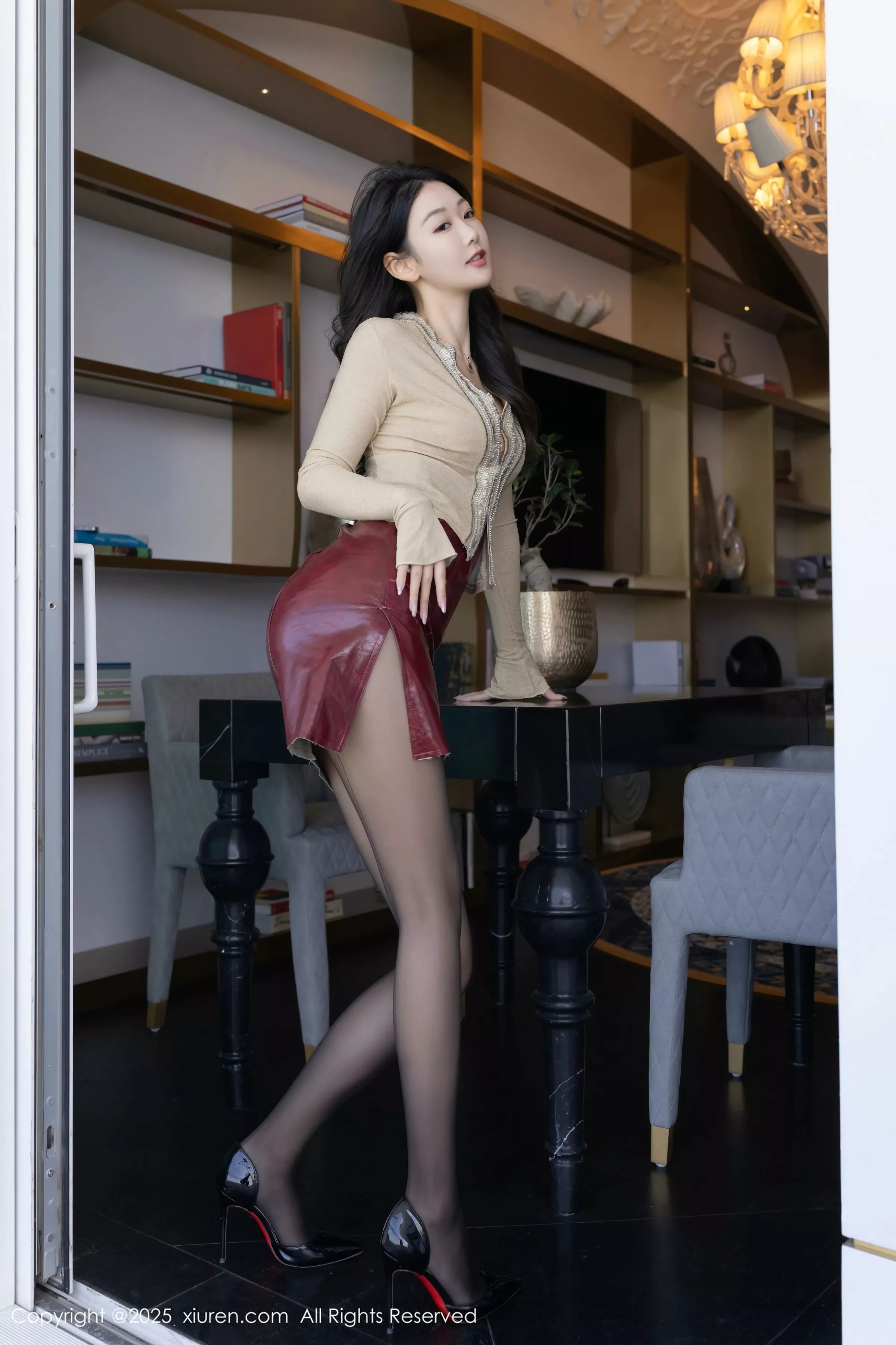 [XiuRen秀人网] 2025.05.19 No.10296 唐安琪 红色皮裙 [82P] NO.6