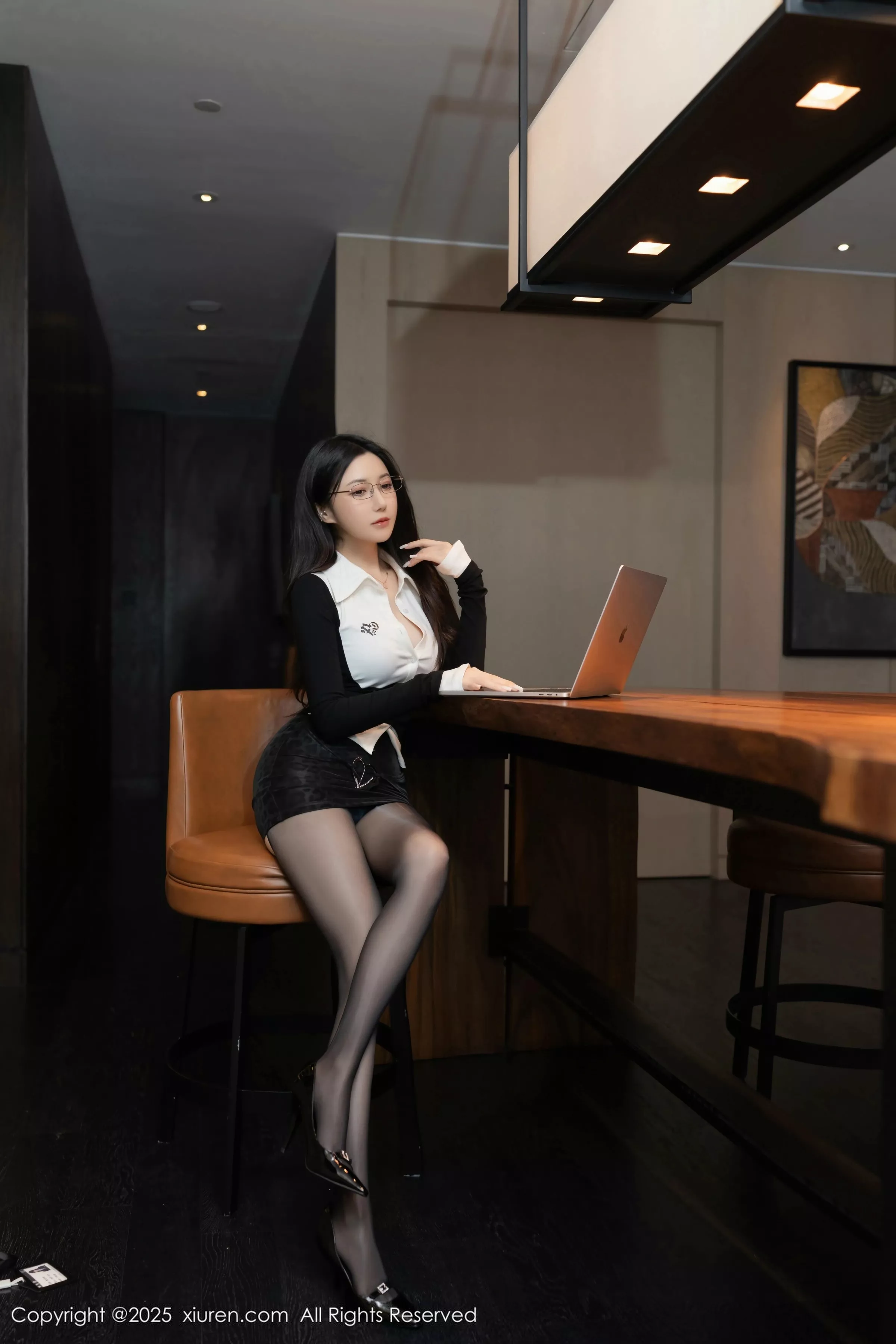 [XiuRen秀人网] 2025.05.30 No.10353 鱼子酱Fish 学生服 [80P] NO.1